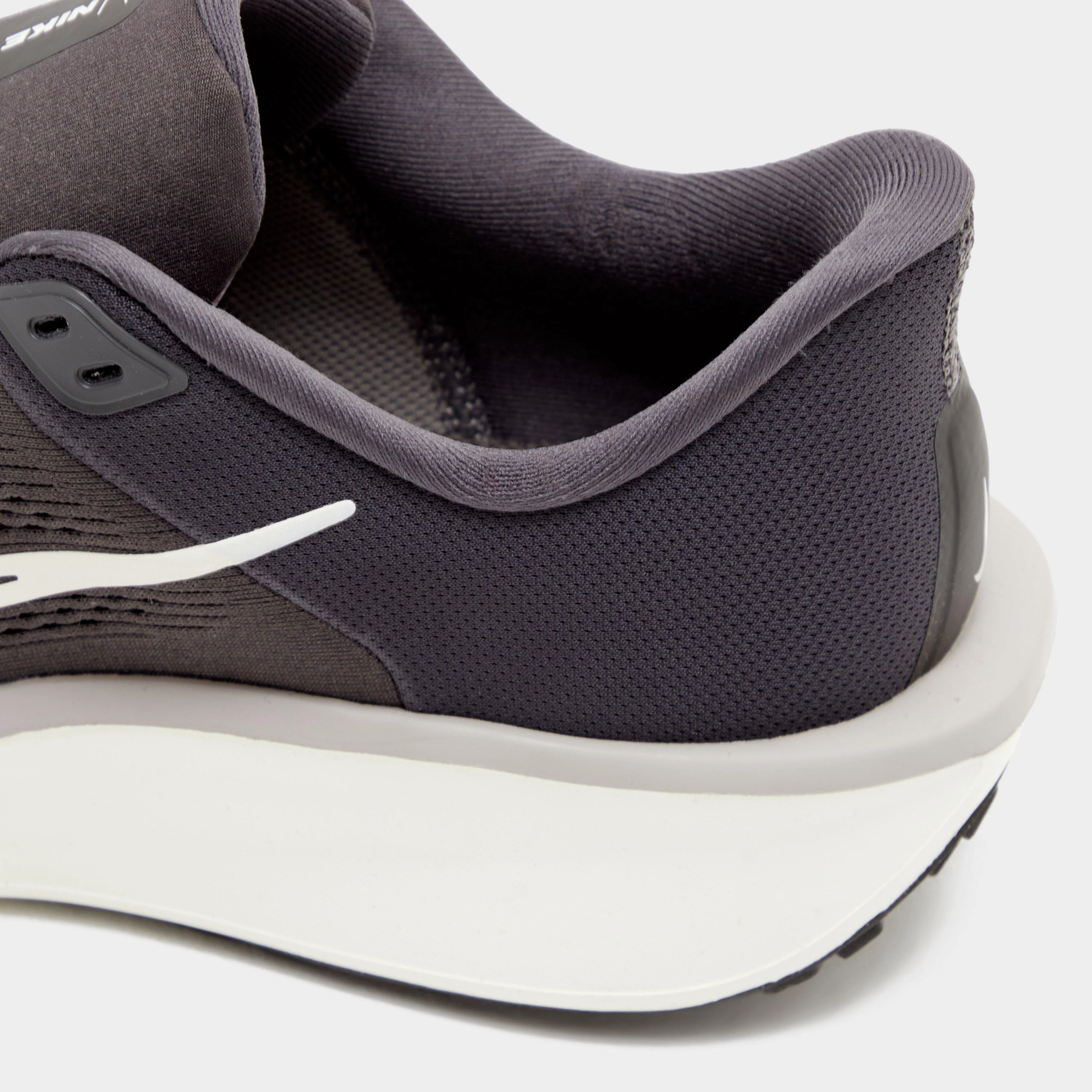 Men’s Quest 6 Road Running Shoe - Image 4