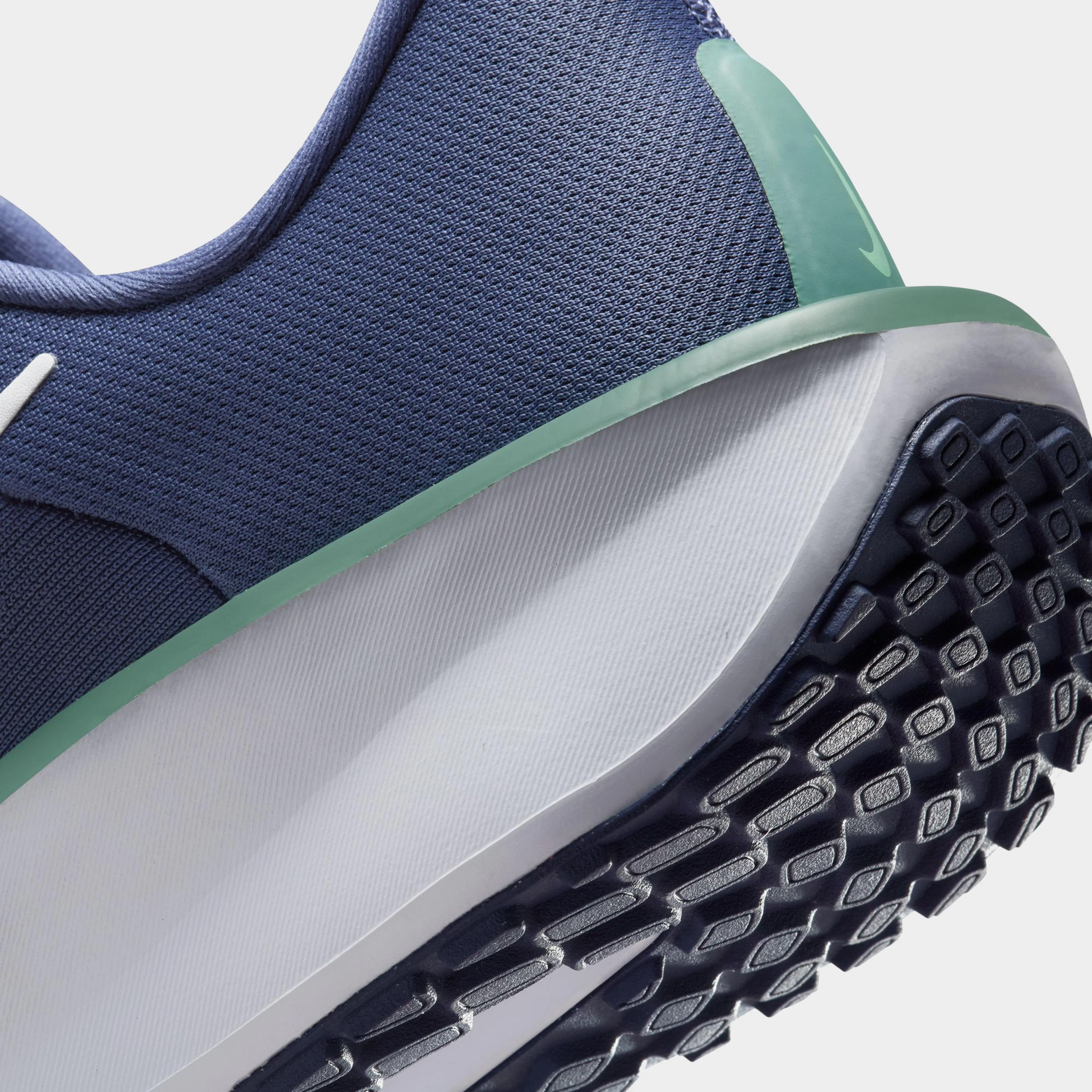 Men’s Quest 6 Road Running Shoe - Image 5