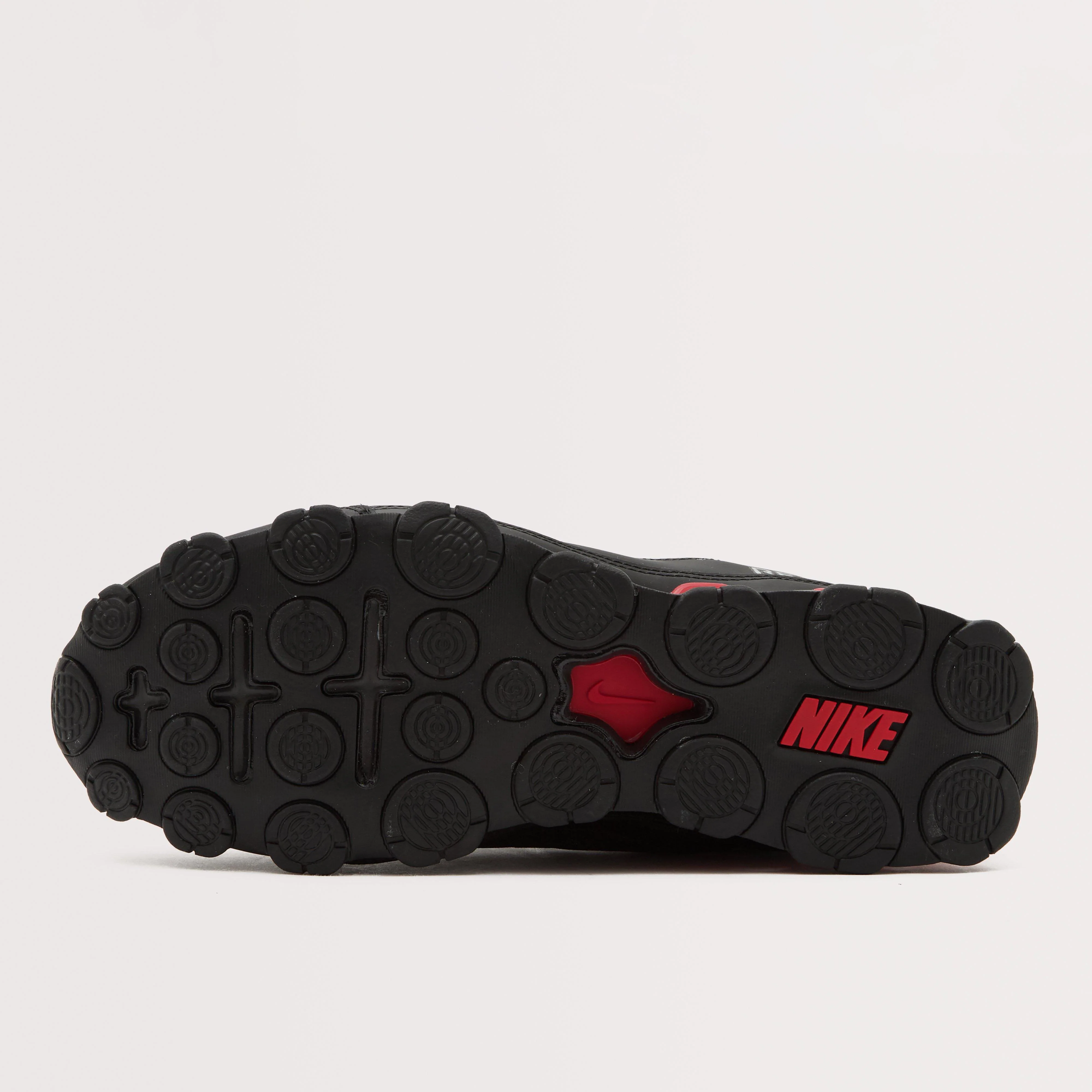 Men's Reax 8 TR Workout Shoes - Image 3
