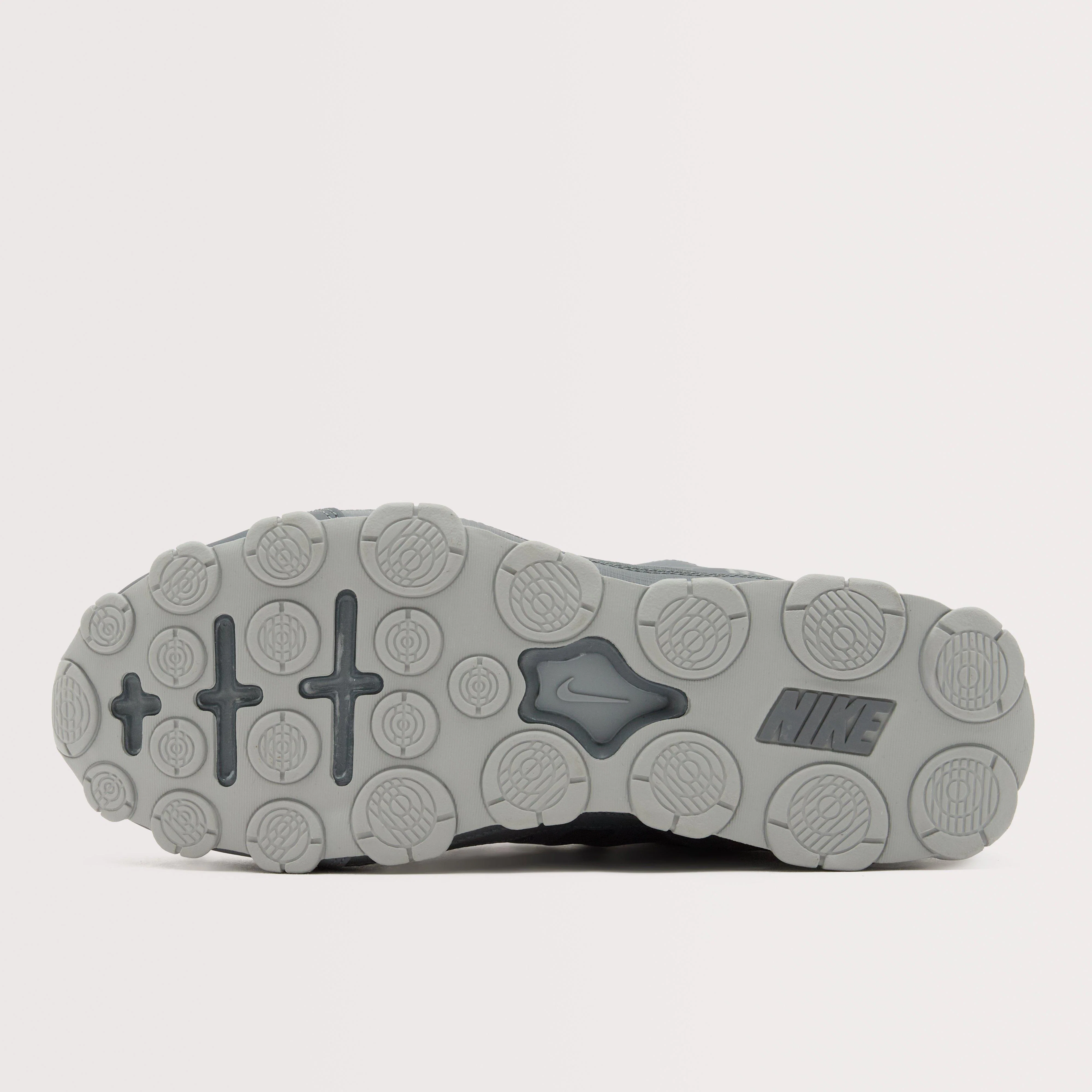 Men's Reax 8 TR Workout Shoes - Image 3