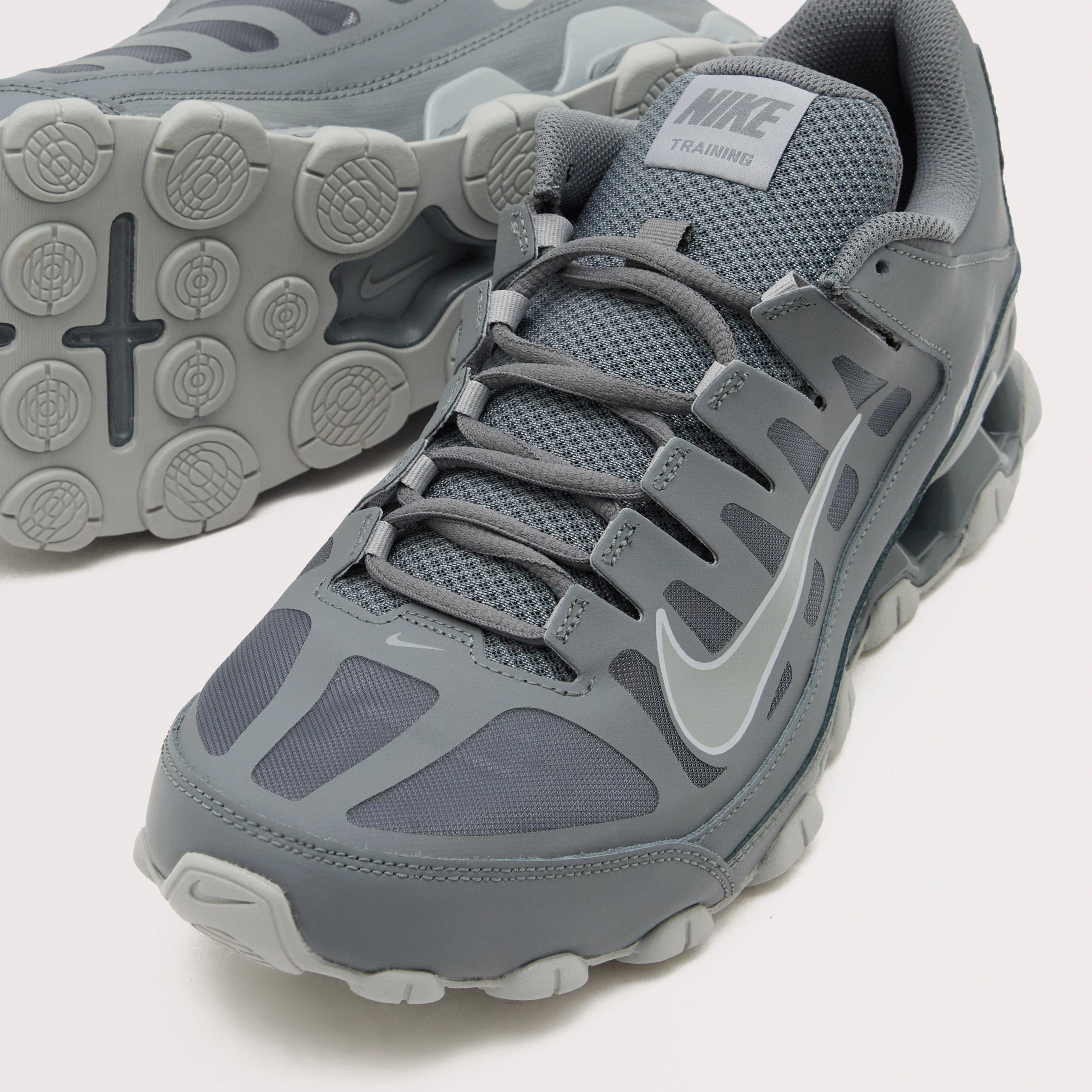 Men's Reax 8 TR Workout Shoes - Image 4