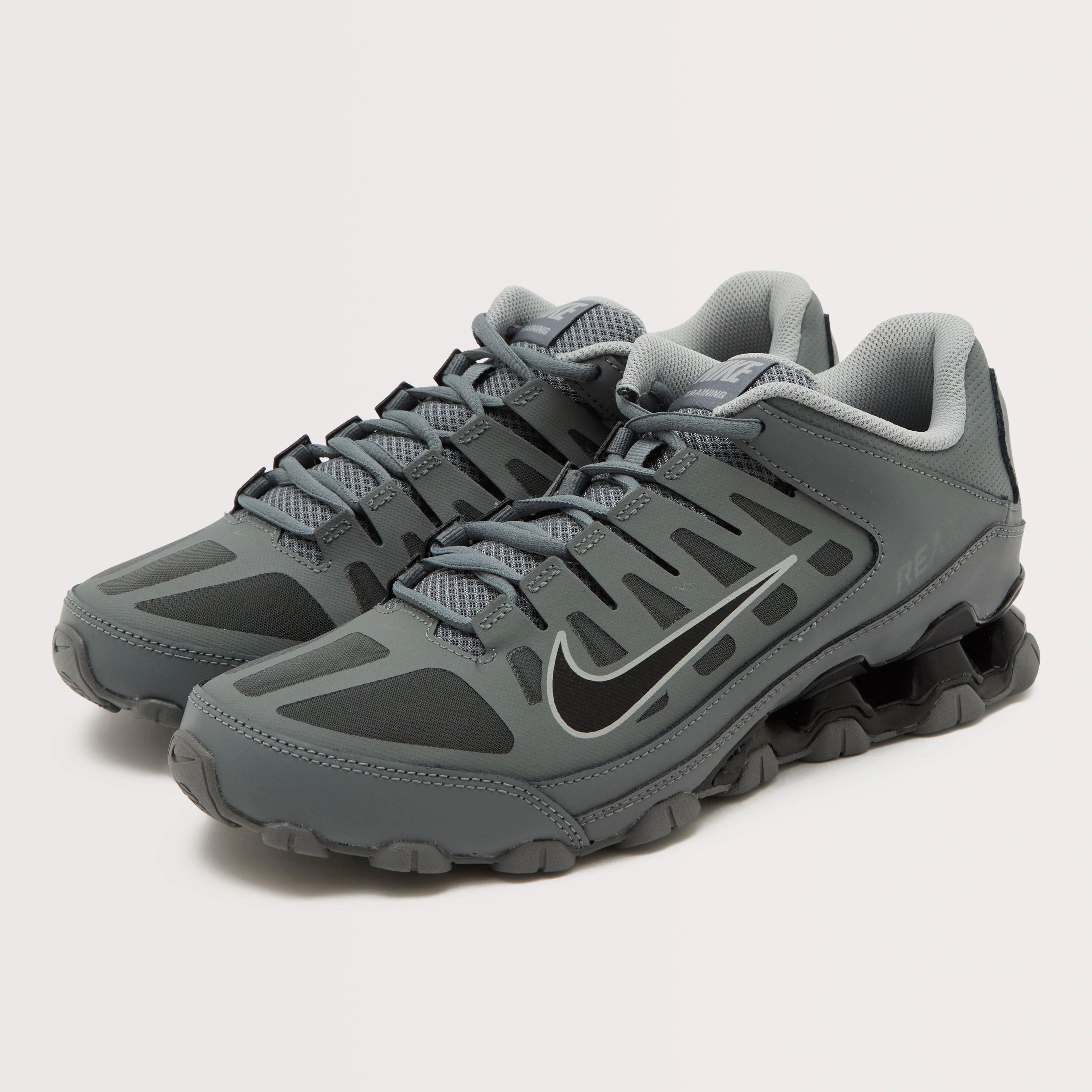 Men's Reax 8 TR Workout Shoes - Image 2