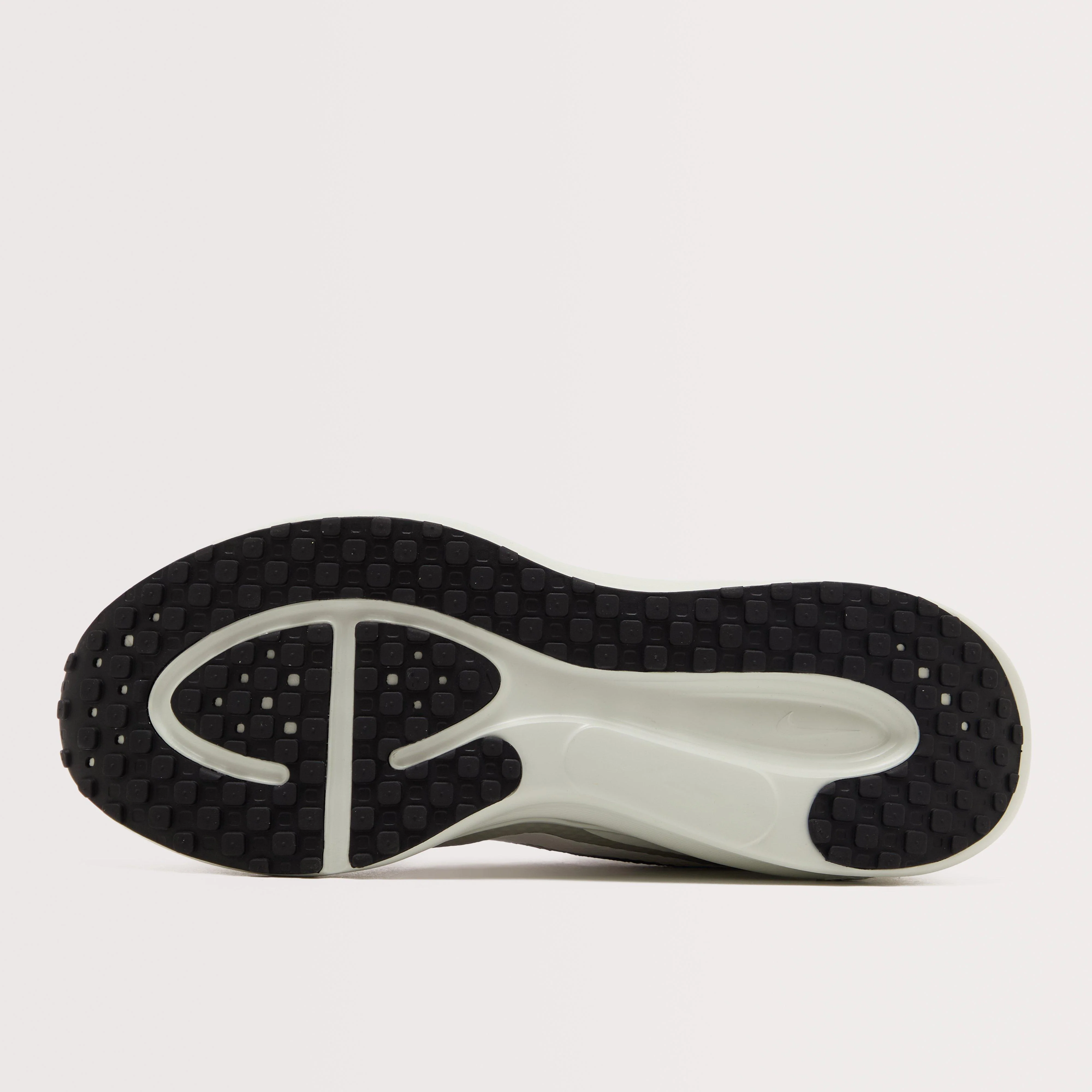 Men's Revolution 8 Road Running Shoes - Image 3