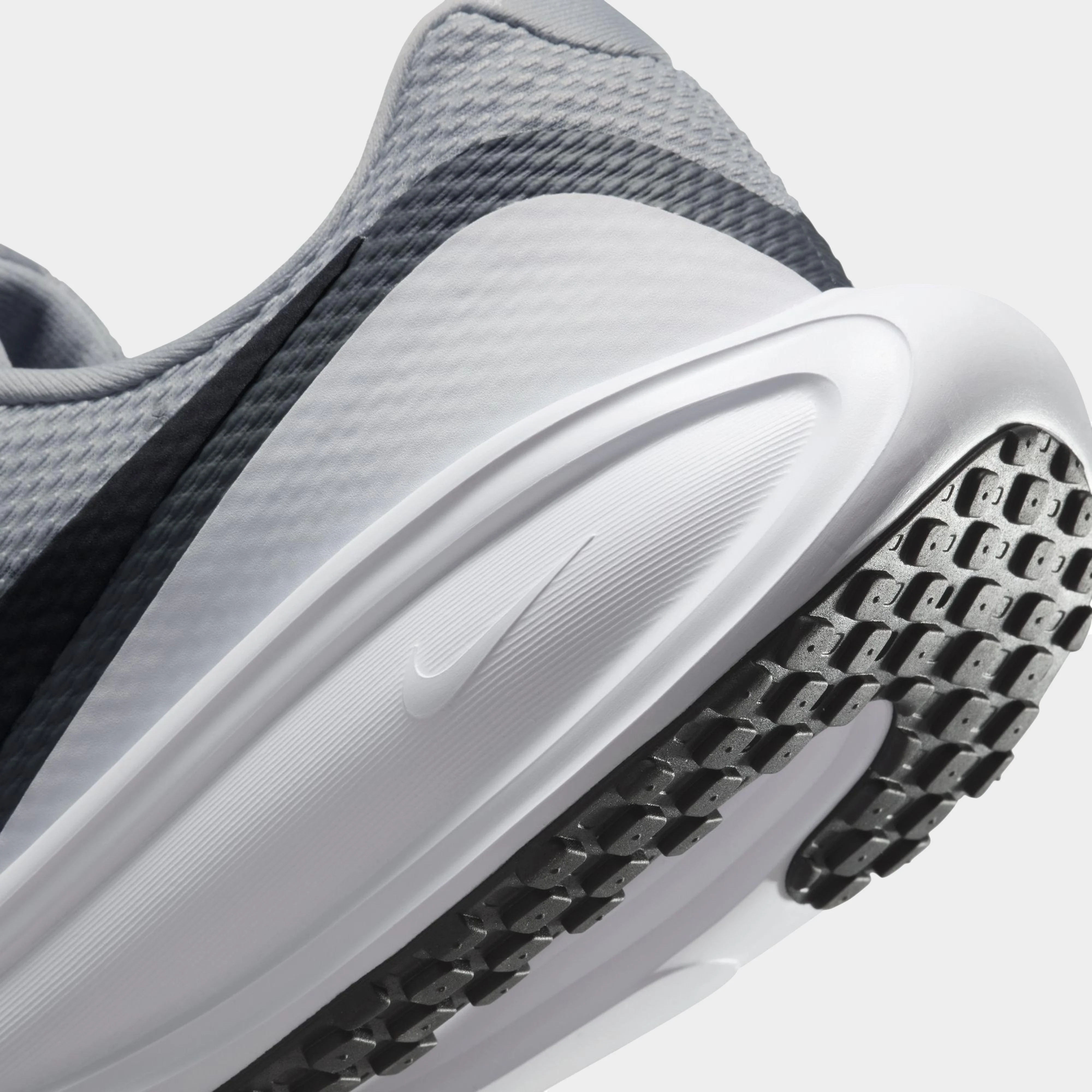 Men's Revolution 8 Road Running Shoes - Image 5