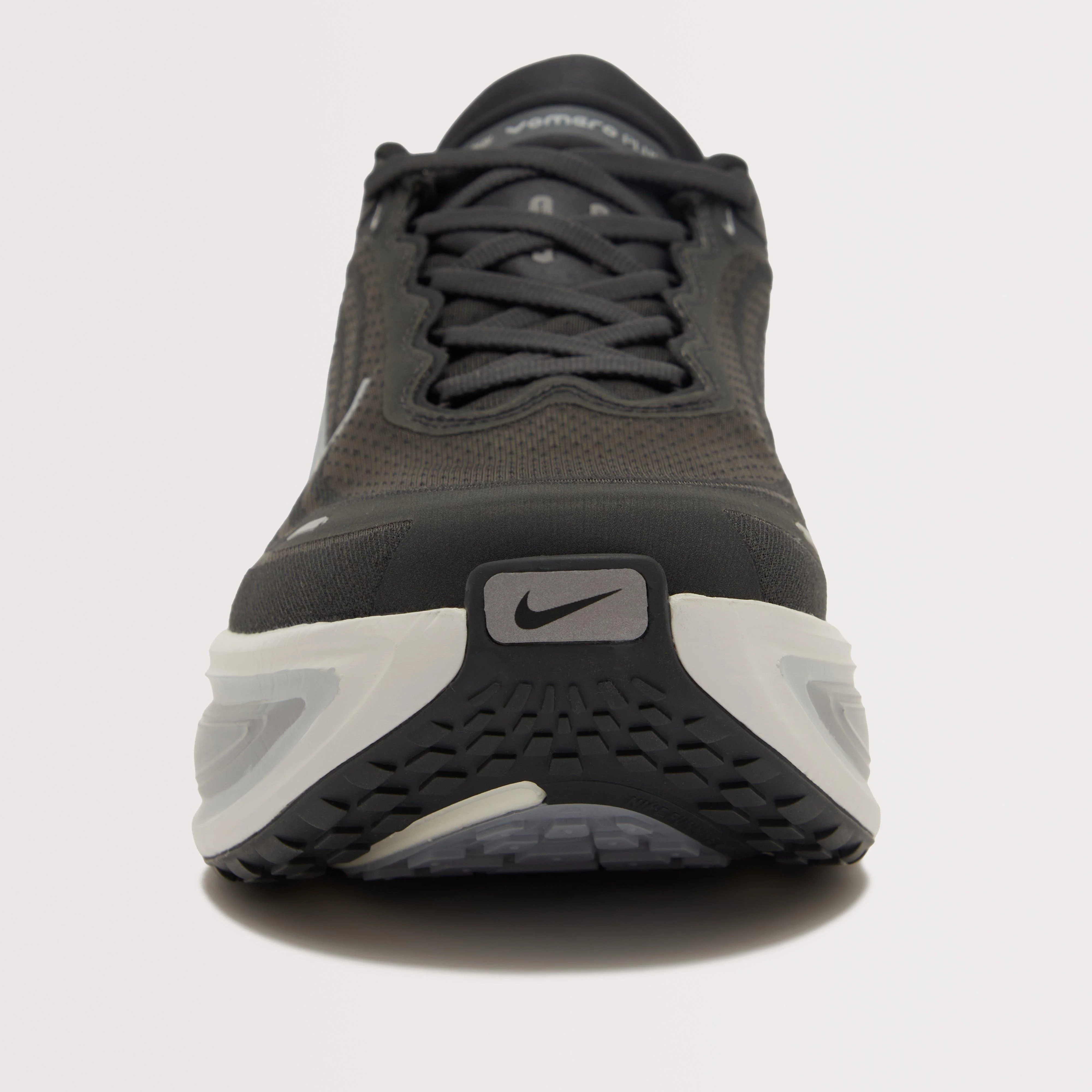 Men's Road Running Shoes Vomero Plus - Image 6