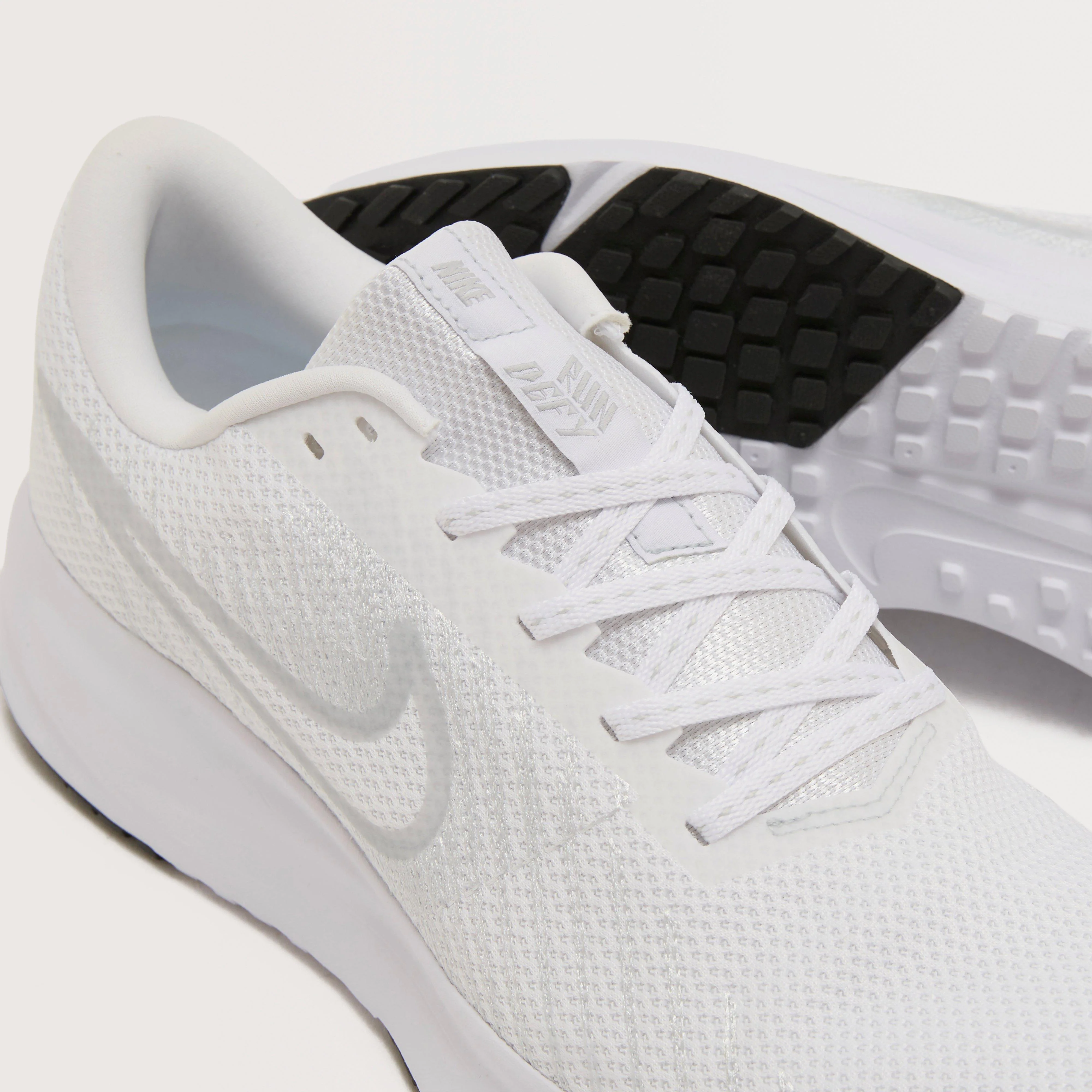 Men's Run Defy Road Running Shoe - Image 4