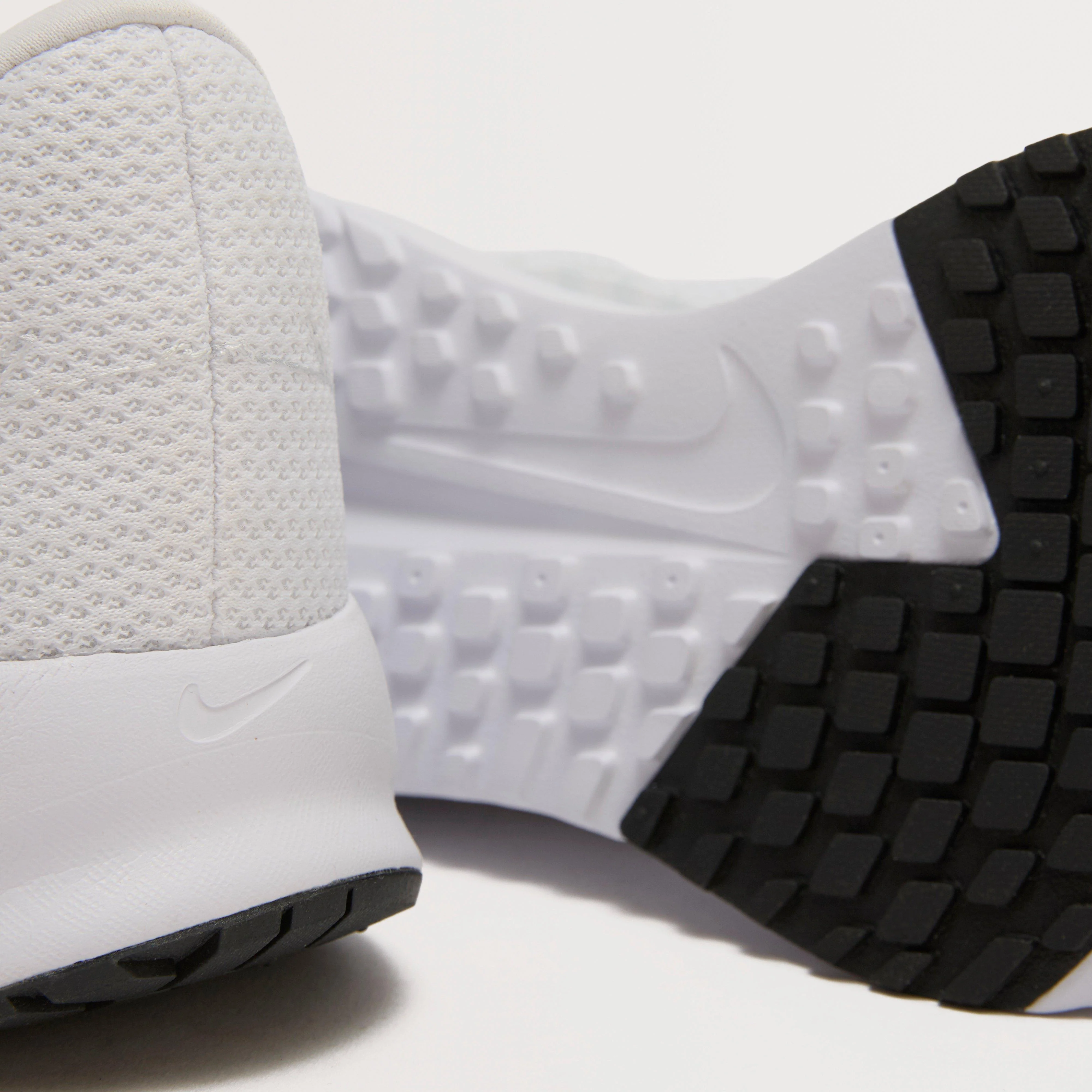Men's Run Defy Road Running Shoe - Image 5