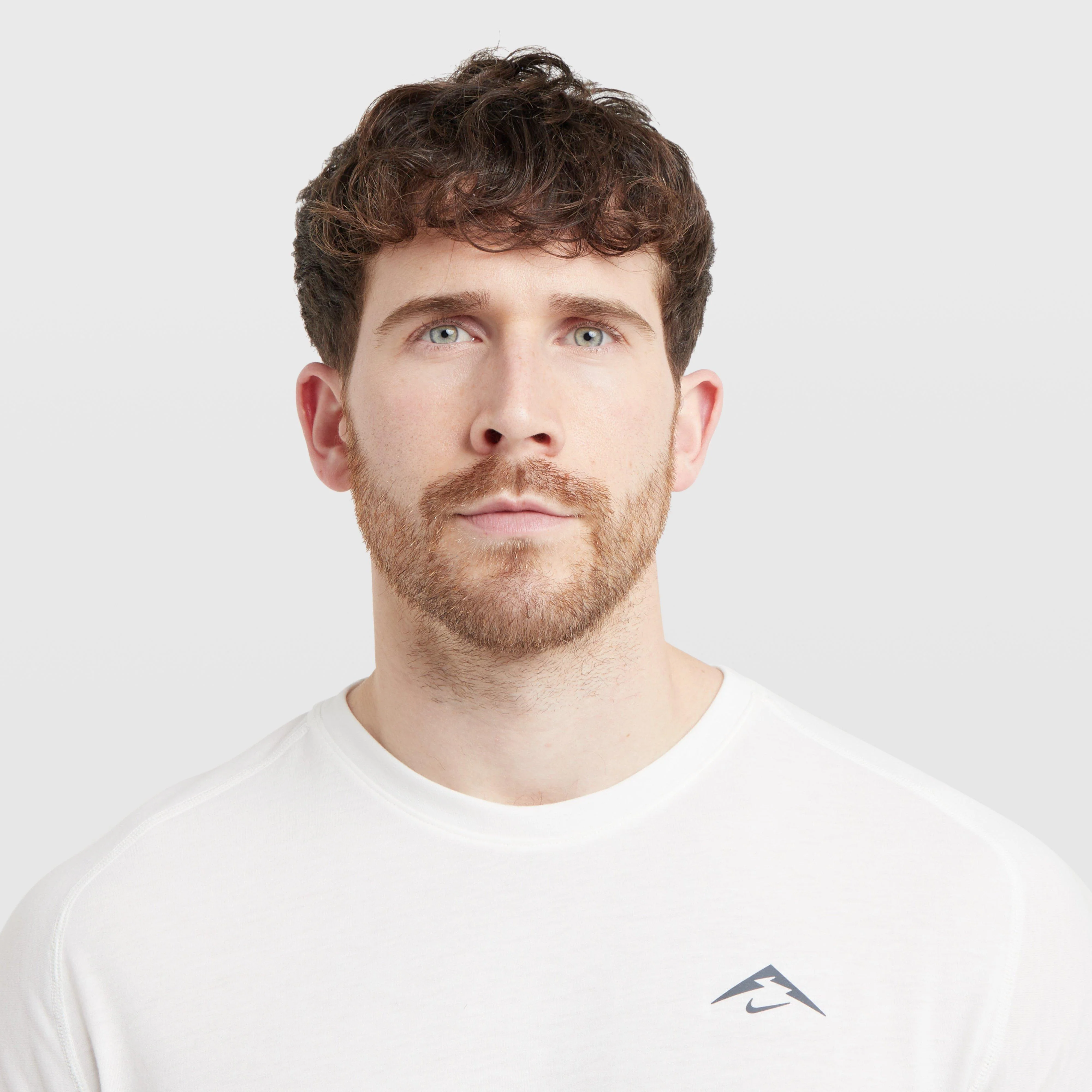 Men’s Trail Solar Chase Dri-FIT ADV T-Shirt - Image 4