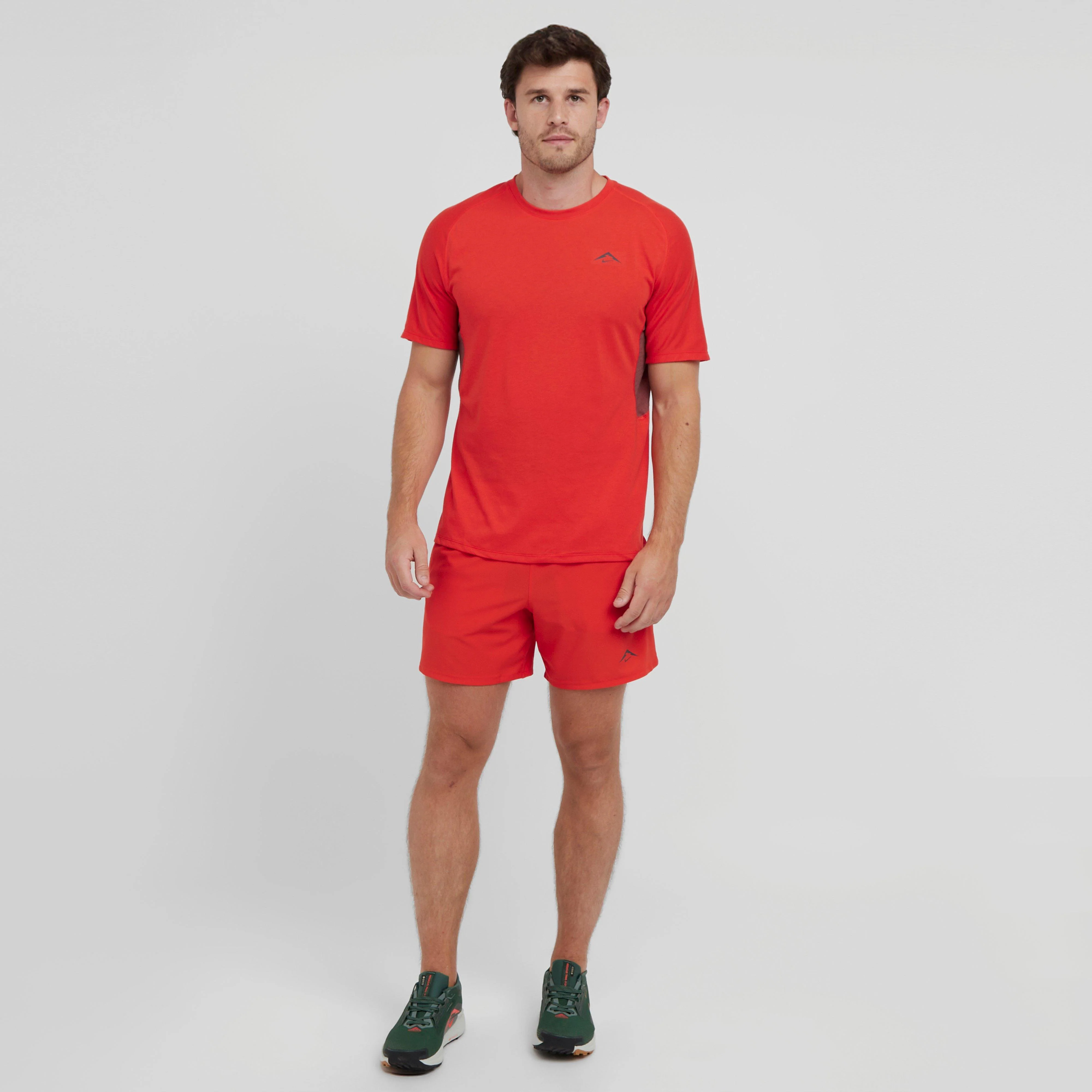 Men’s Trail Solar Chase Dri-FIT ADV T-Shirt - Image 3