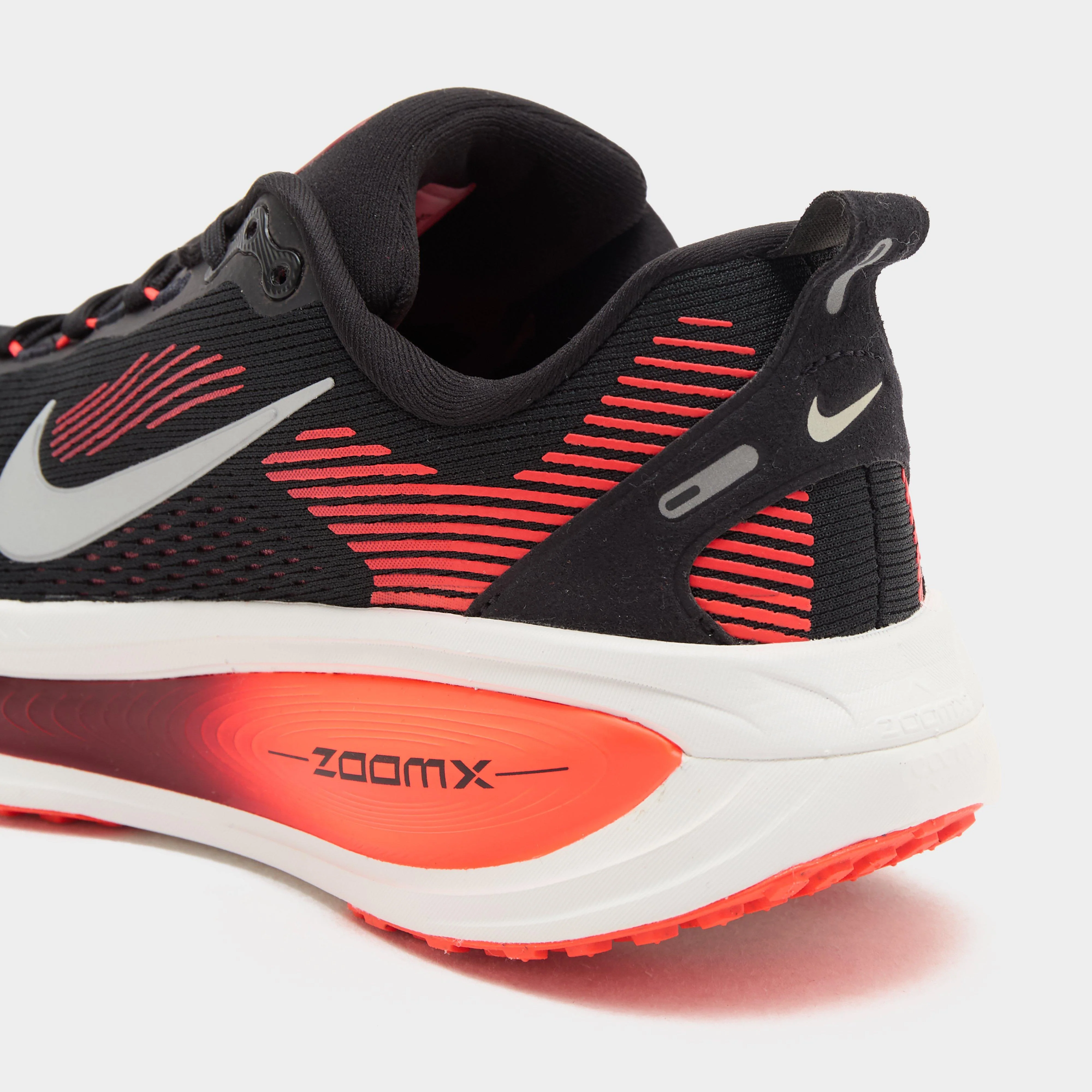 Men’s Vomero 18 Road Running Shoes - Image 6