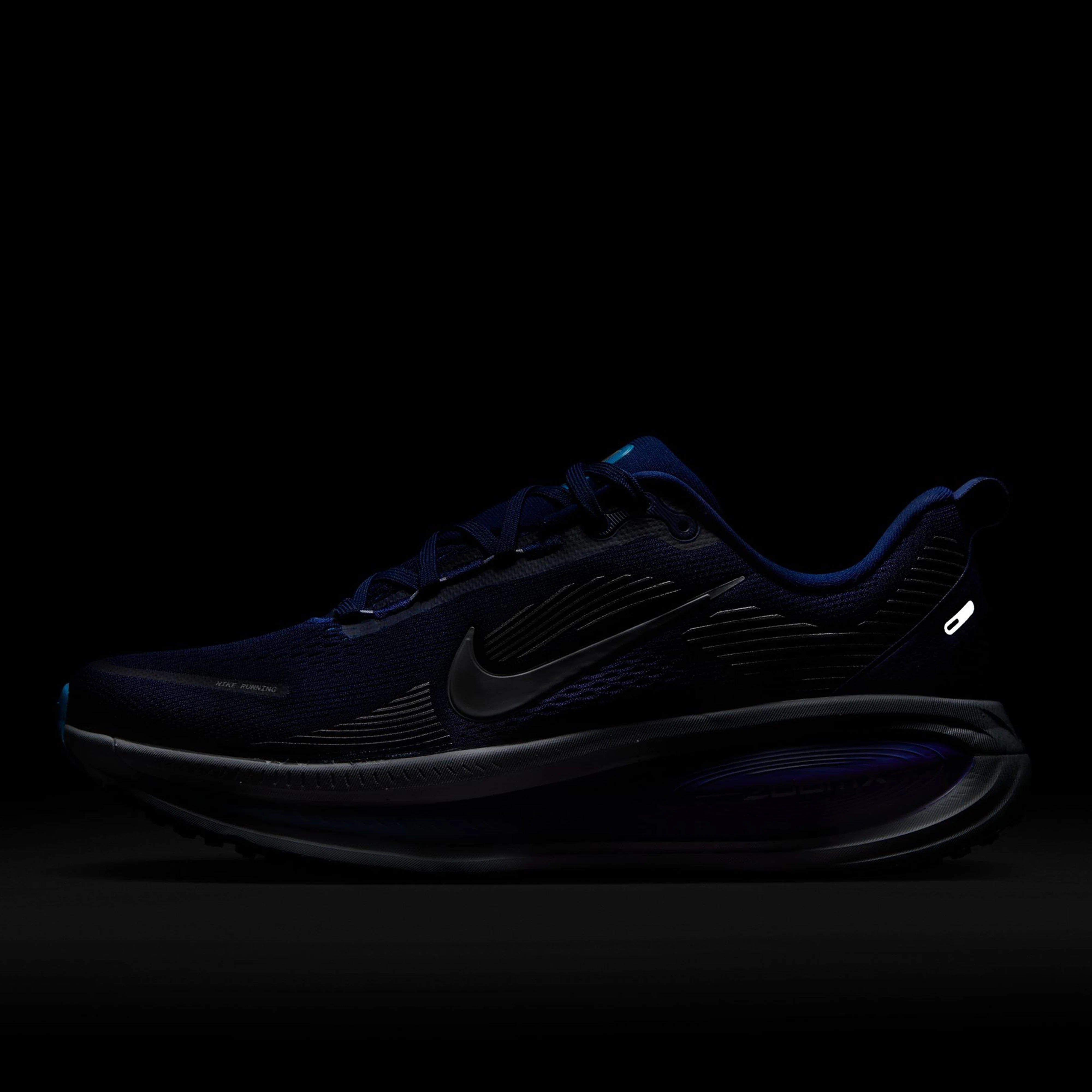 Men’s Vomero 18 Road Running Shoes - Image 7