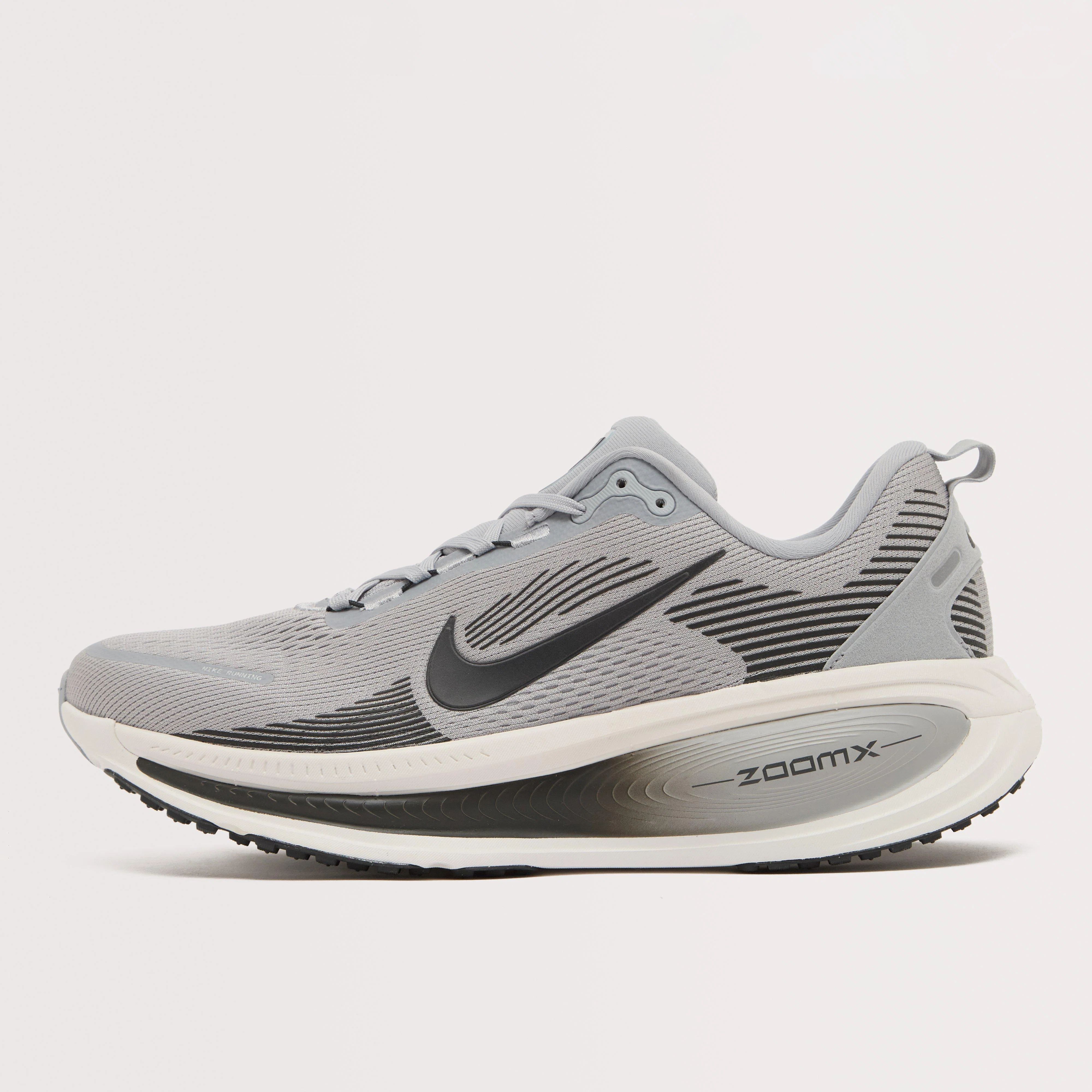Men’s Vomero 18 Road Running Shoes - Image 8