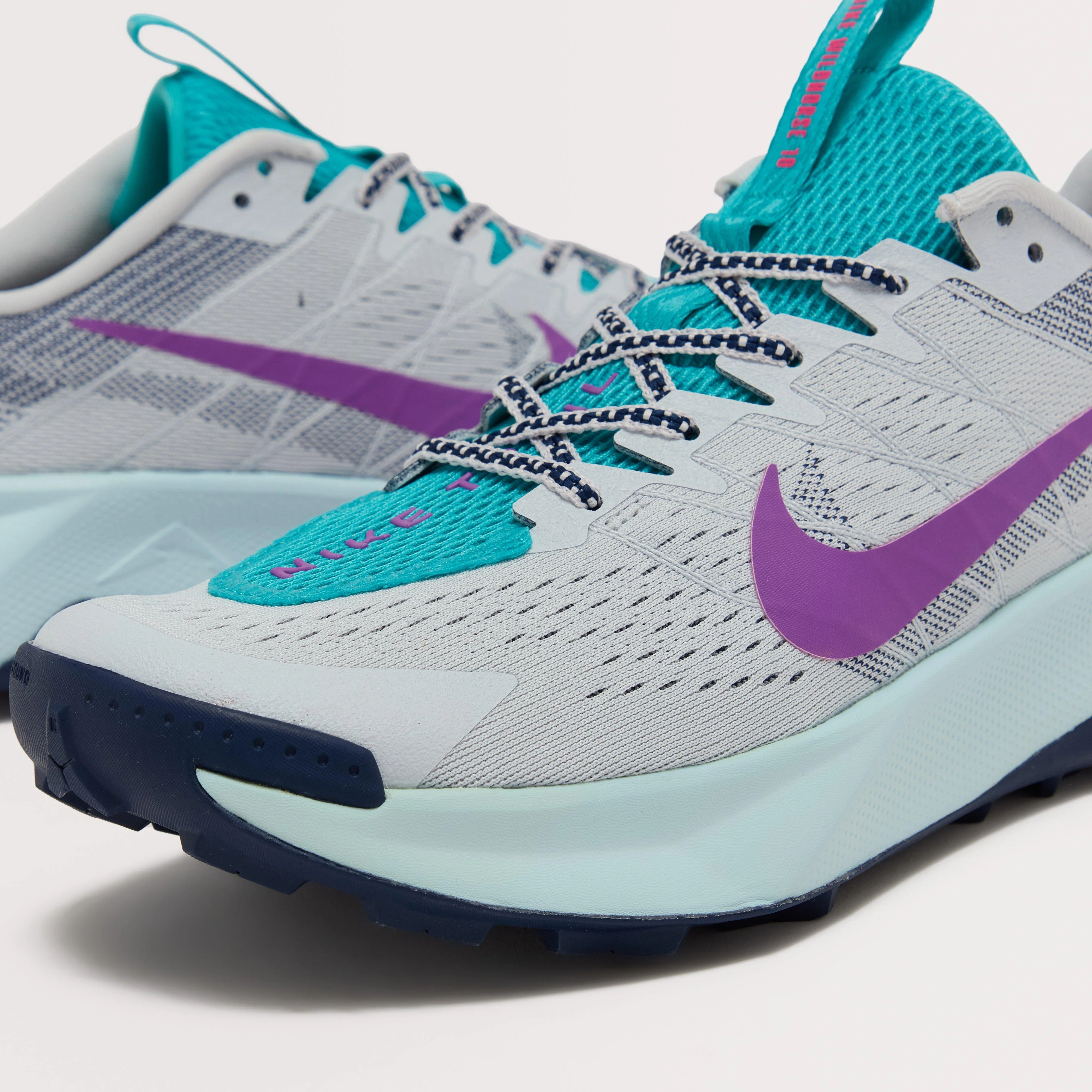 Men’s Wildhorse 10 Trail Running Shoes - Image 4