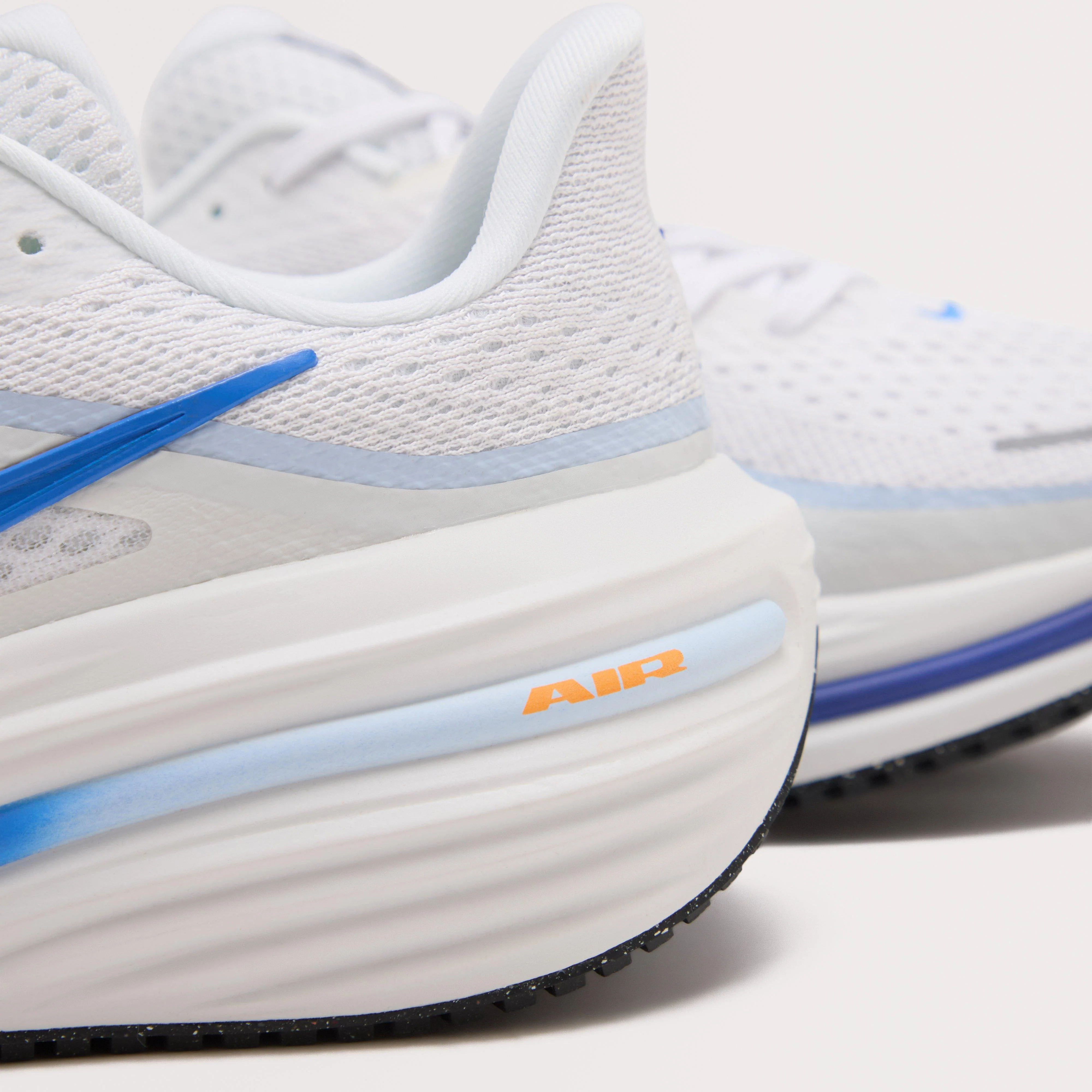 Men's Winflo 12 Road Running Shoe - Image 6