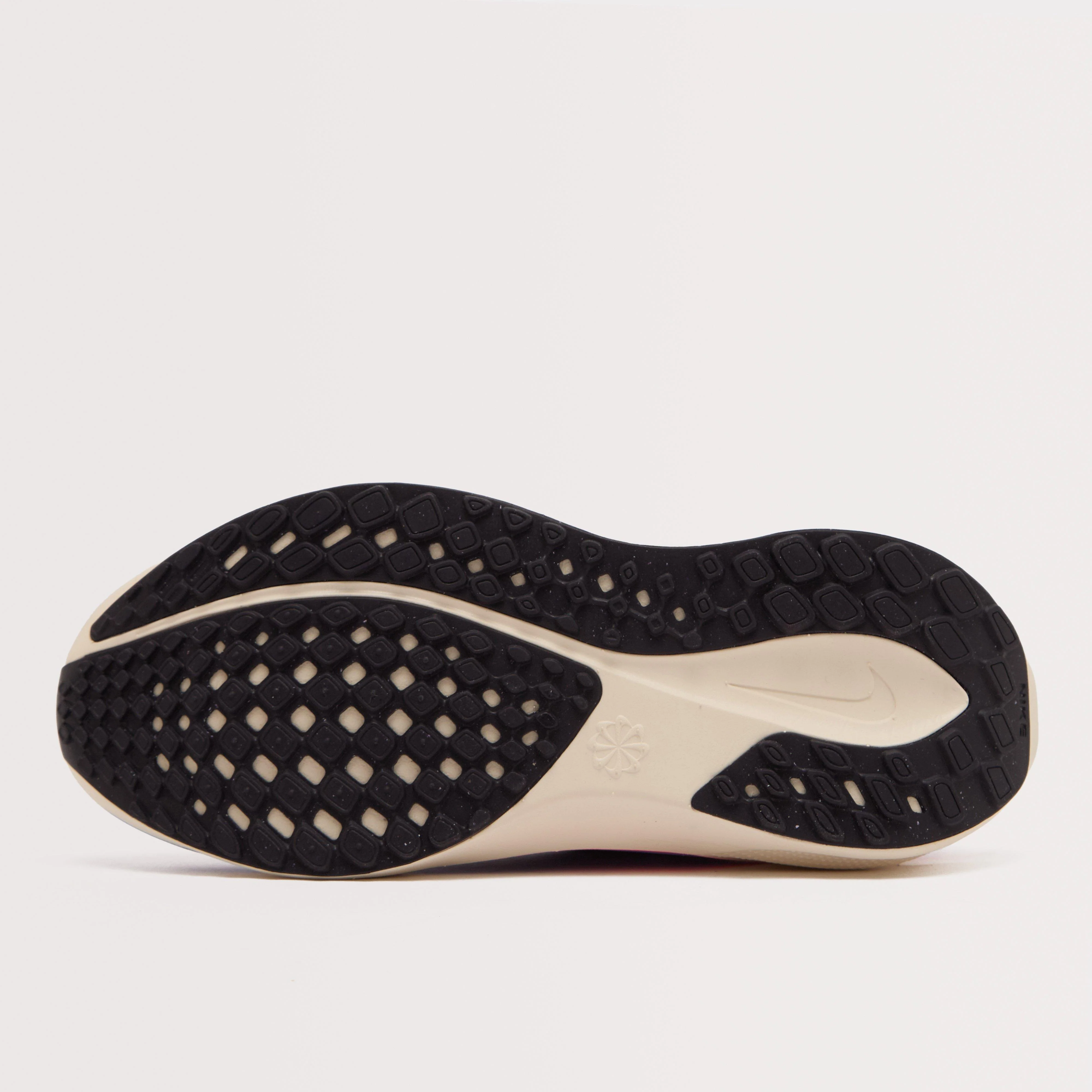 Older Kids’ Pegasus 41 Road Running Shoe - Image 3