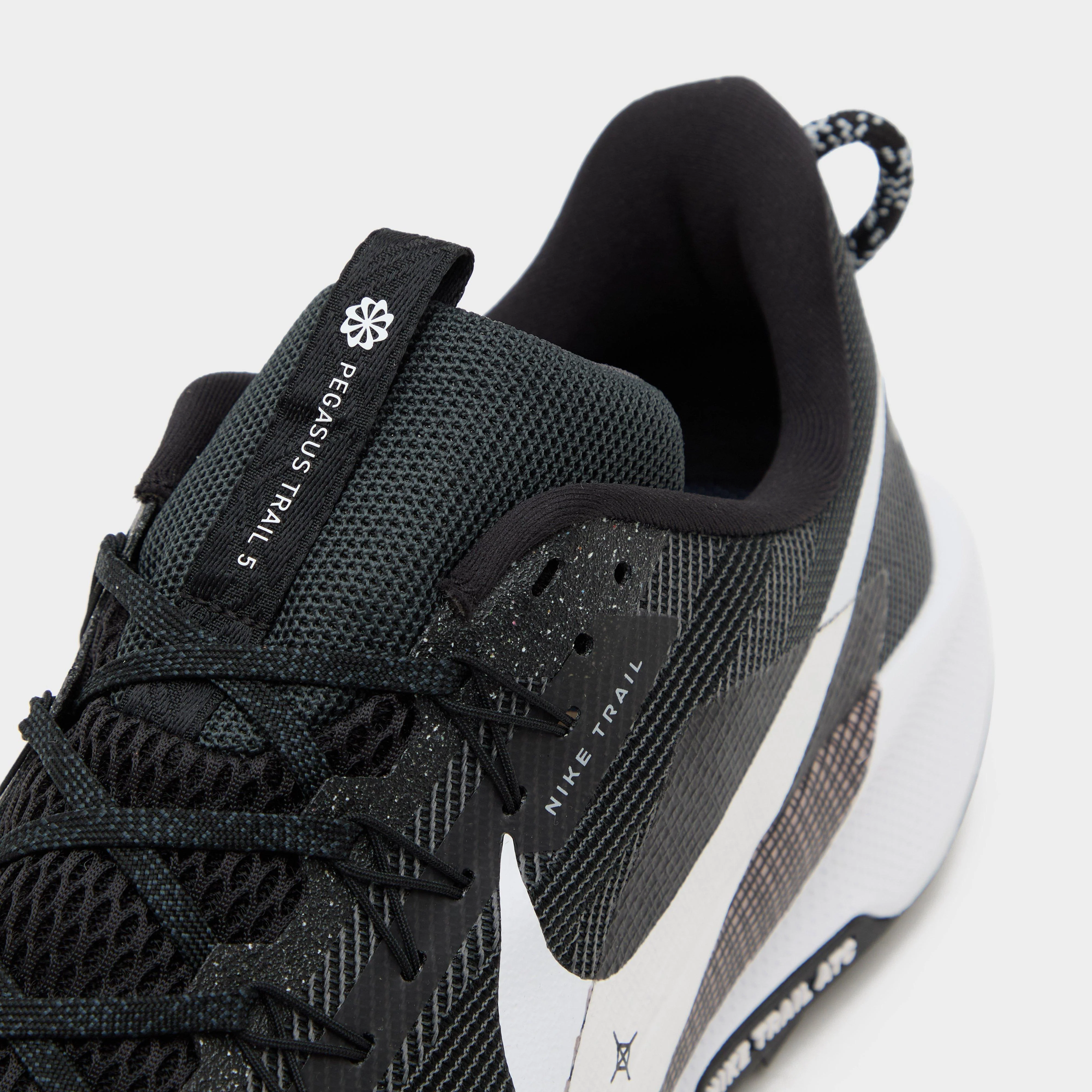 Pegasus Trail 5 Trail Running Shoe - Image 4