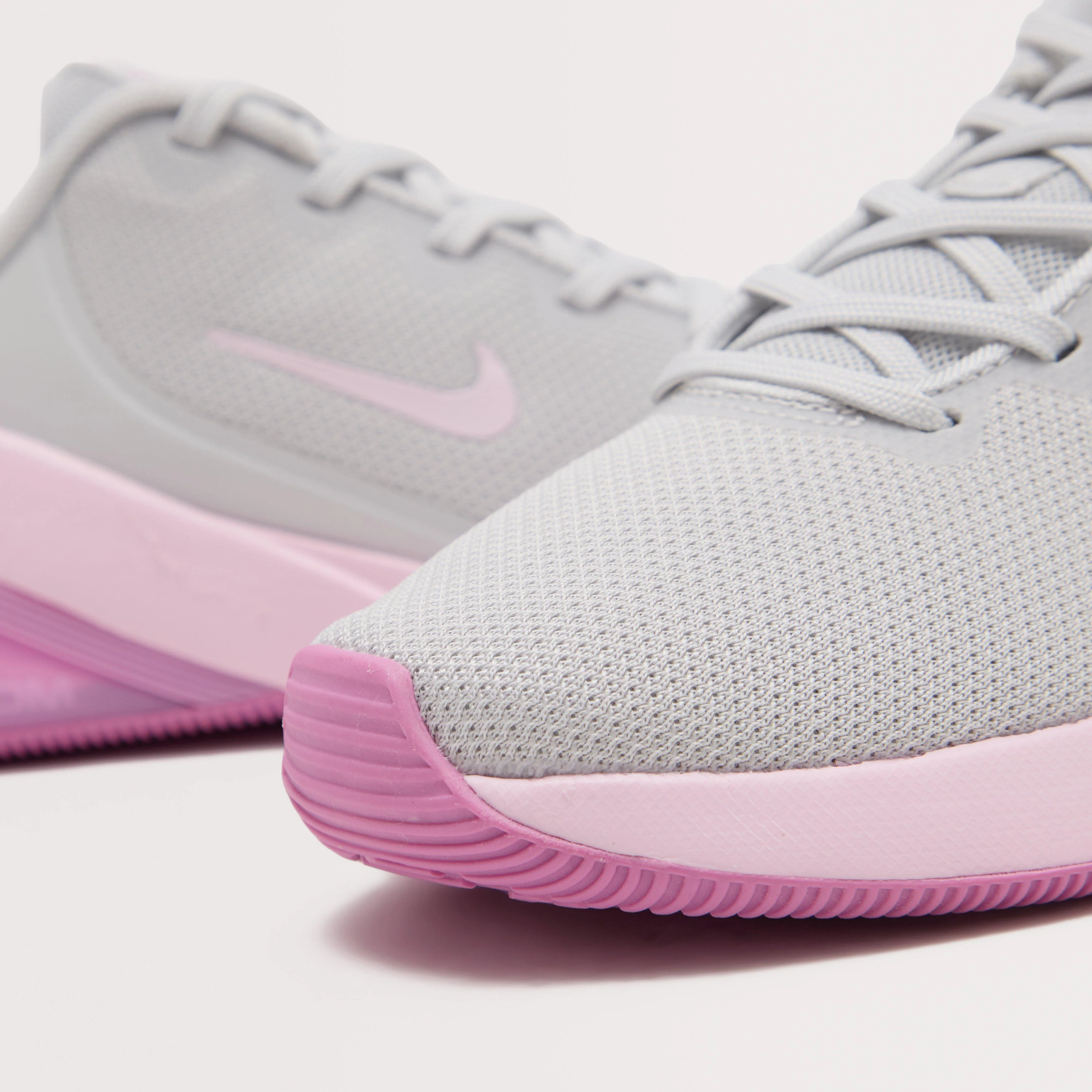 Women's Bella 7 Workout Shoe - Image 4