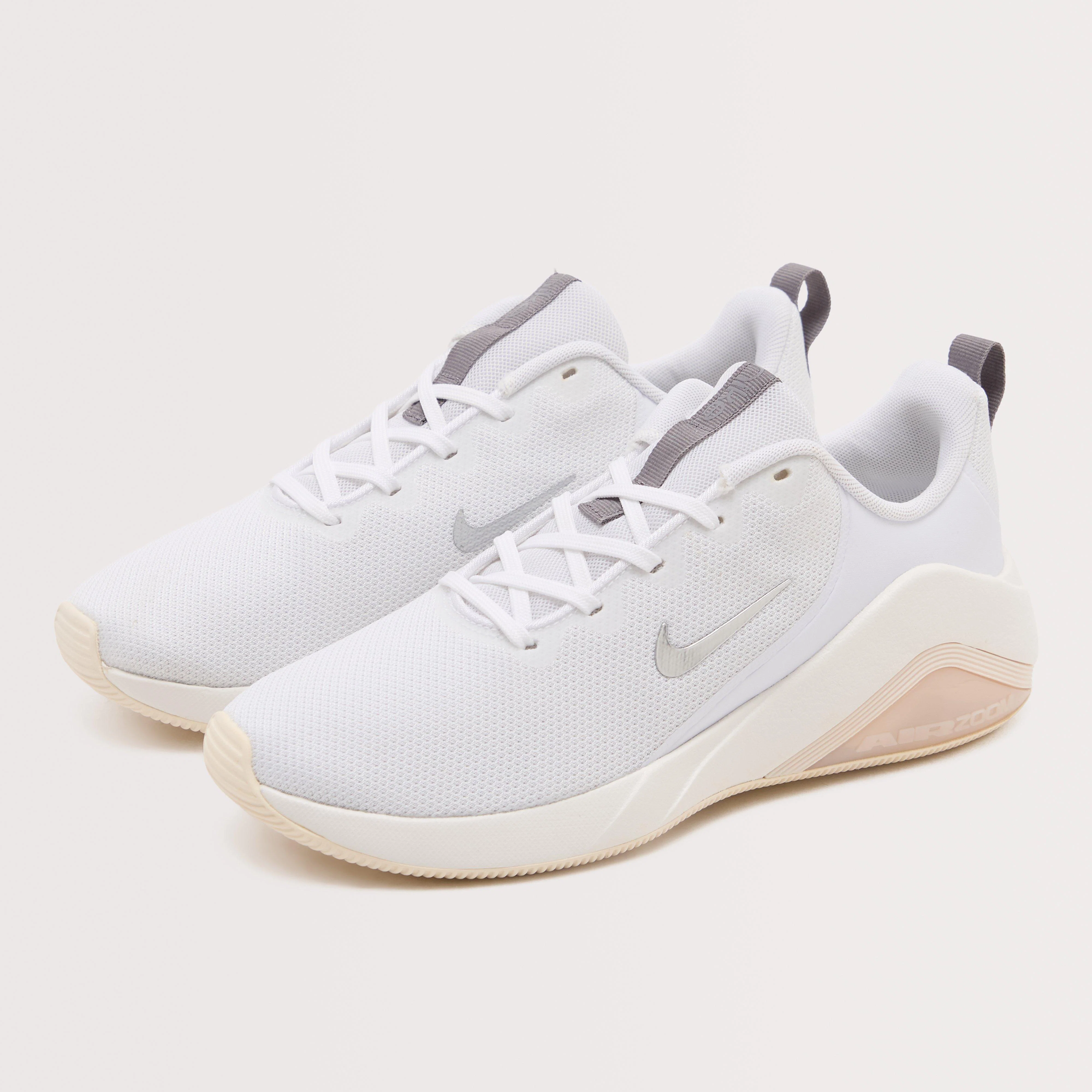 Women's Bella 7 Workout Shoe - Image 2