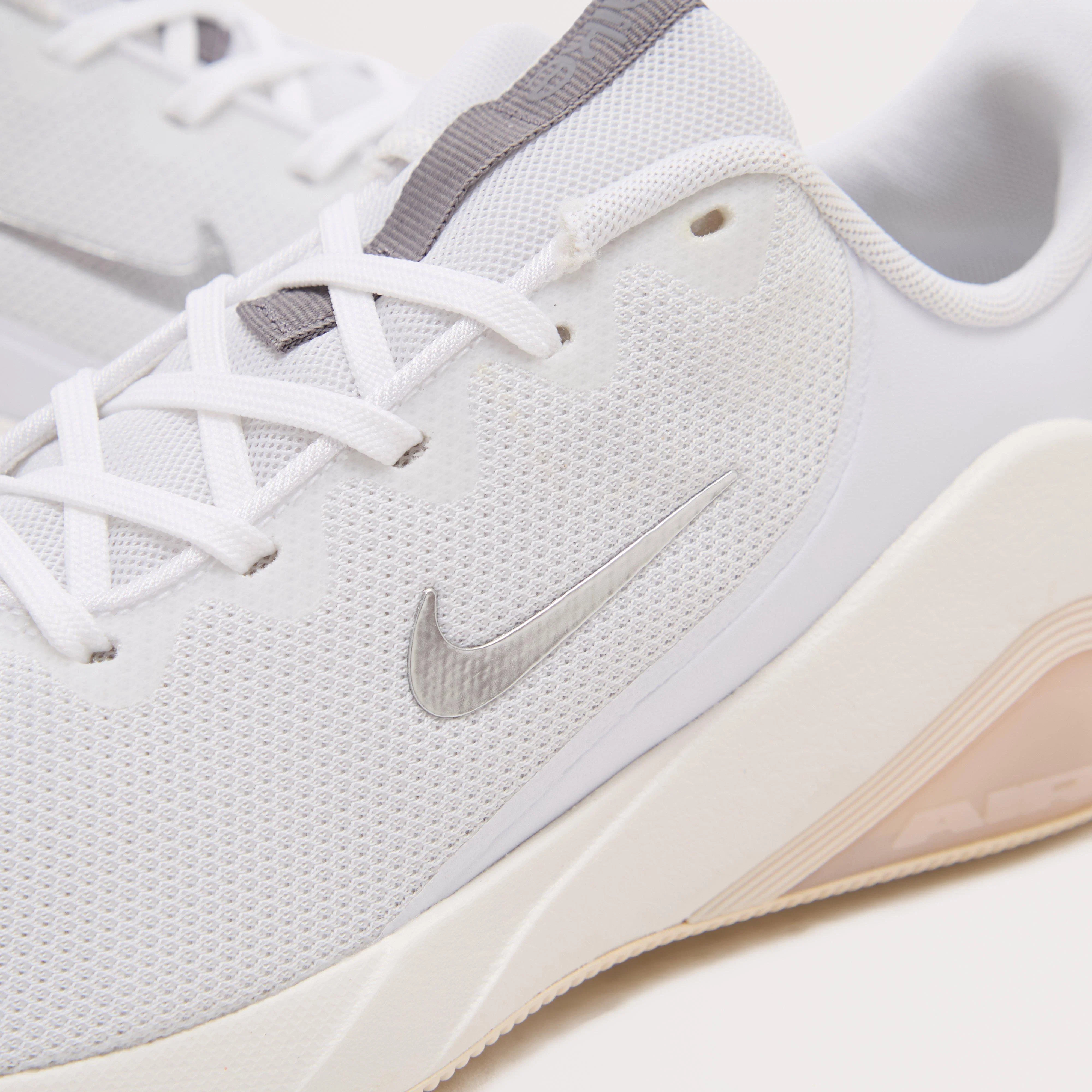 Women's Bella 7 Workout Shoe - Image 4
