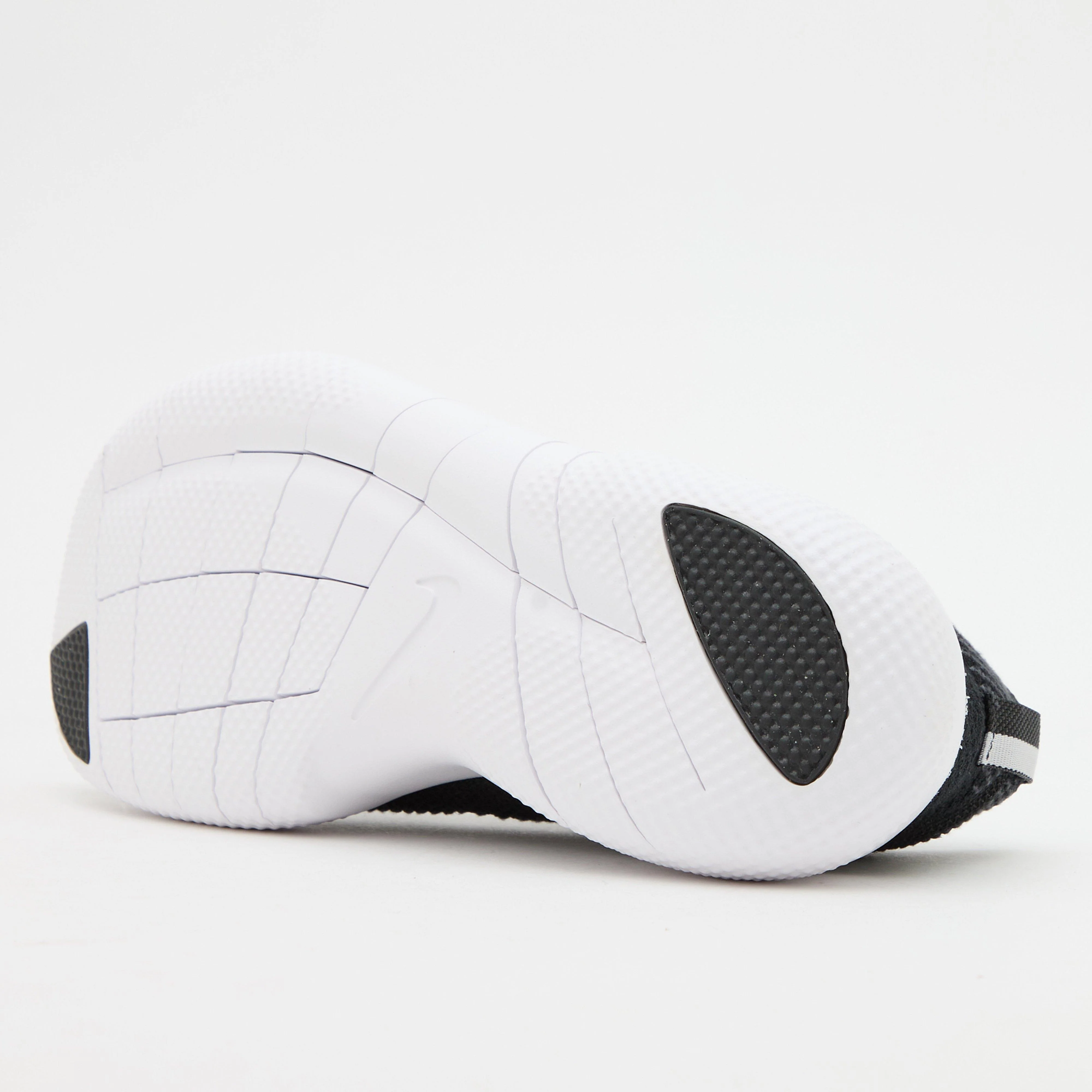 Women’s Free 2025 Shoe - Image 2