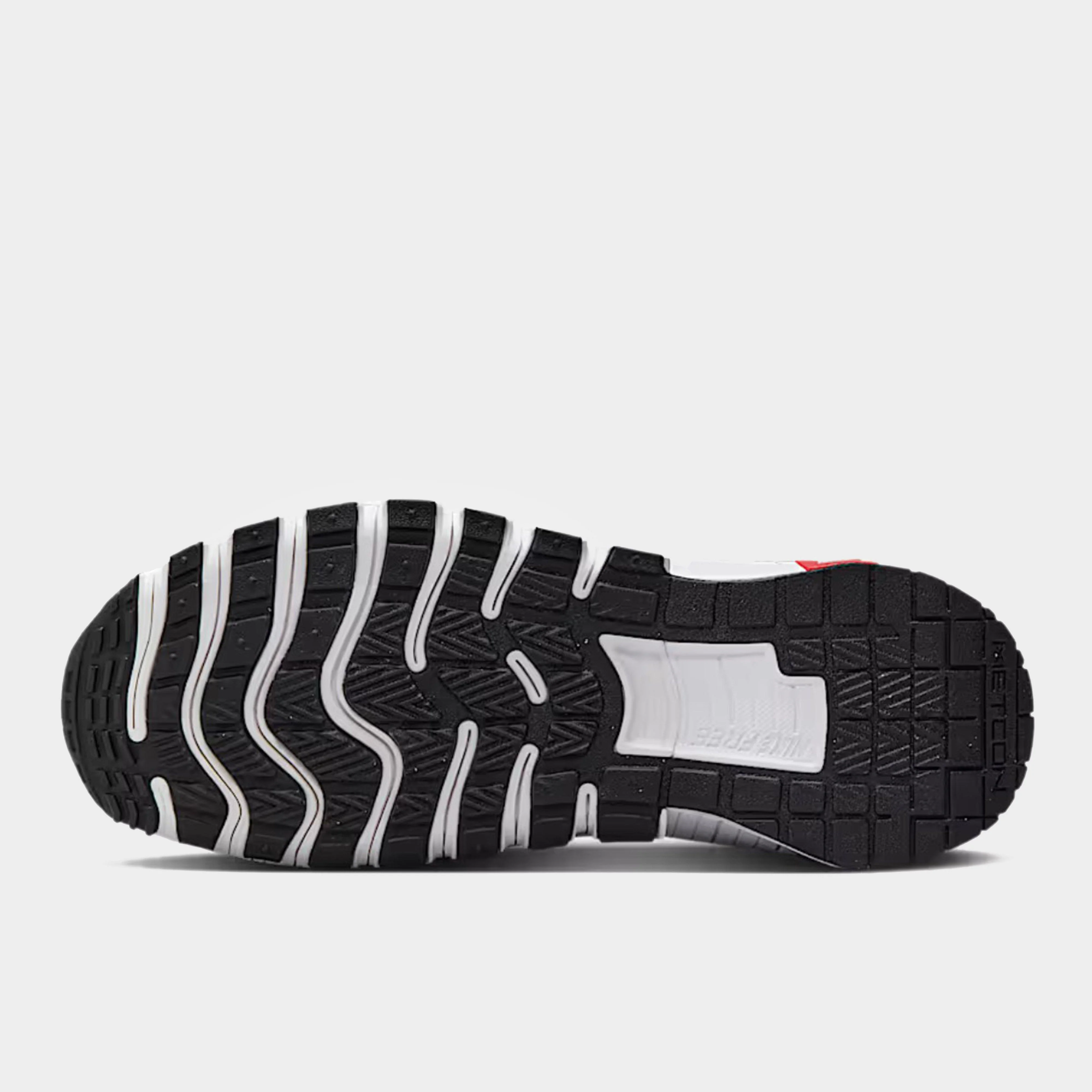 Women’s Free Metcon 6 Workout Shoe - Image 2