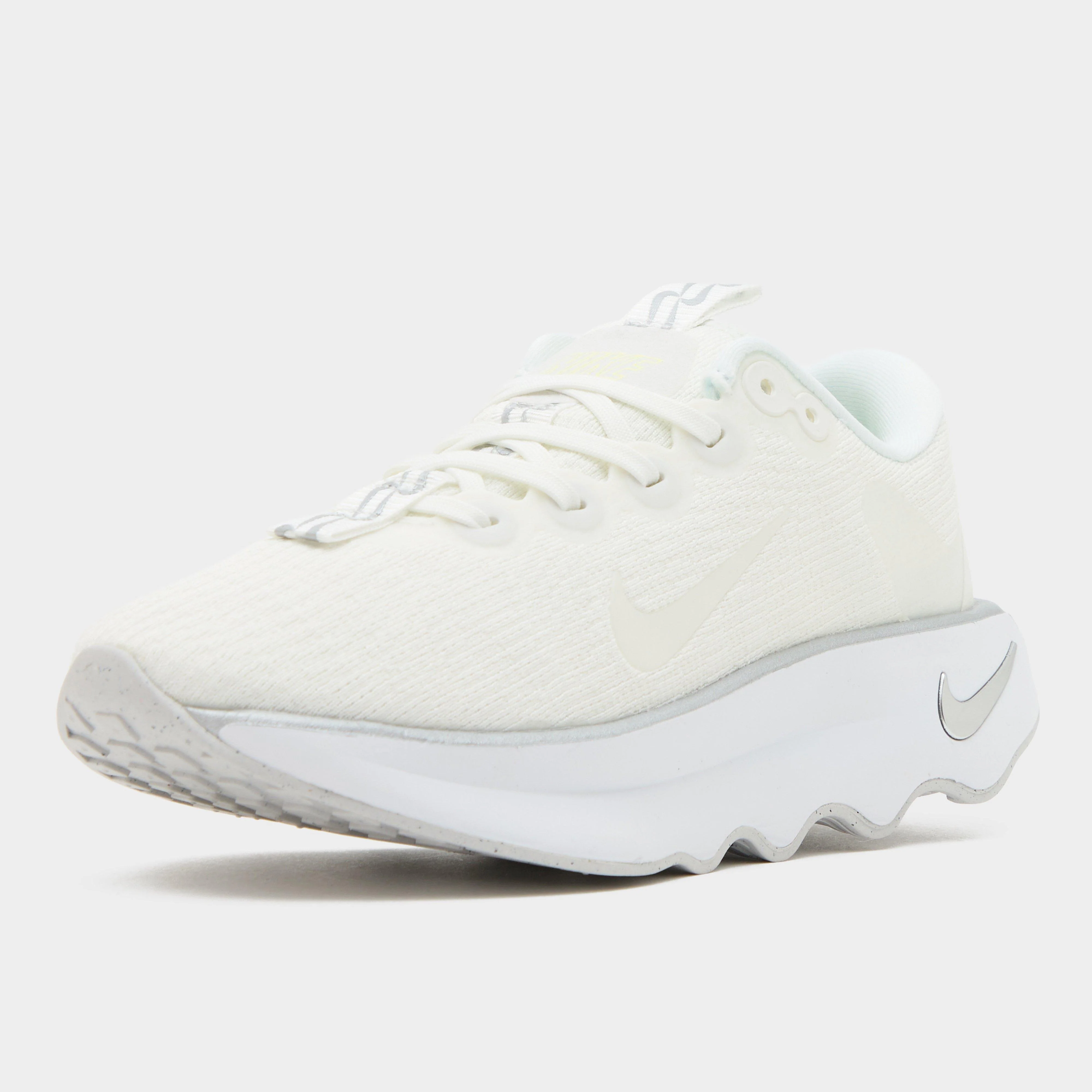 Women’s Motiva Shoe - Image 3