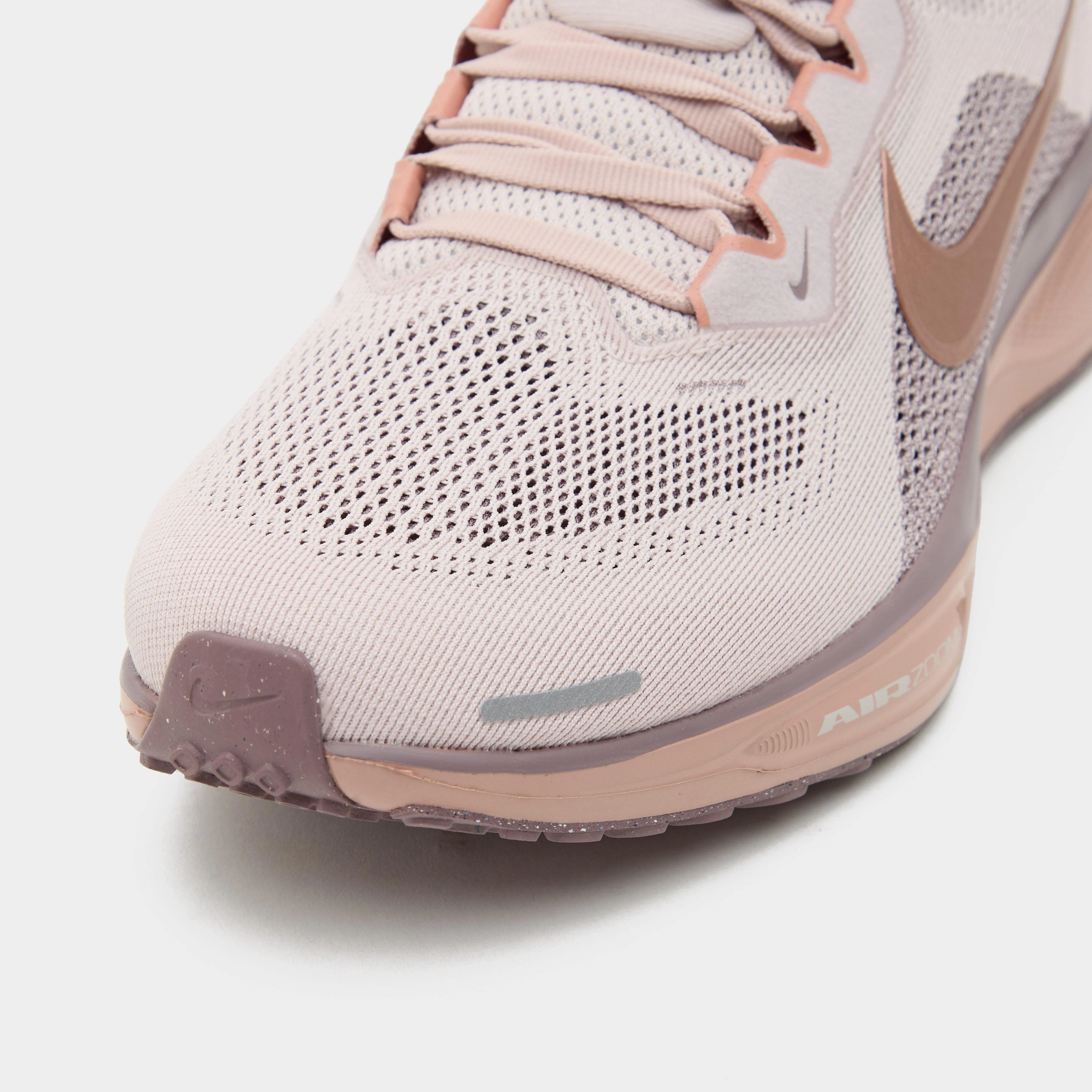 Women’s Pegasus 41 Road Running Shoe - Image 5
