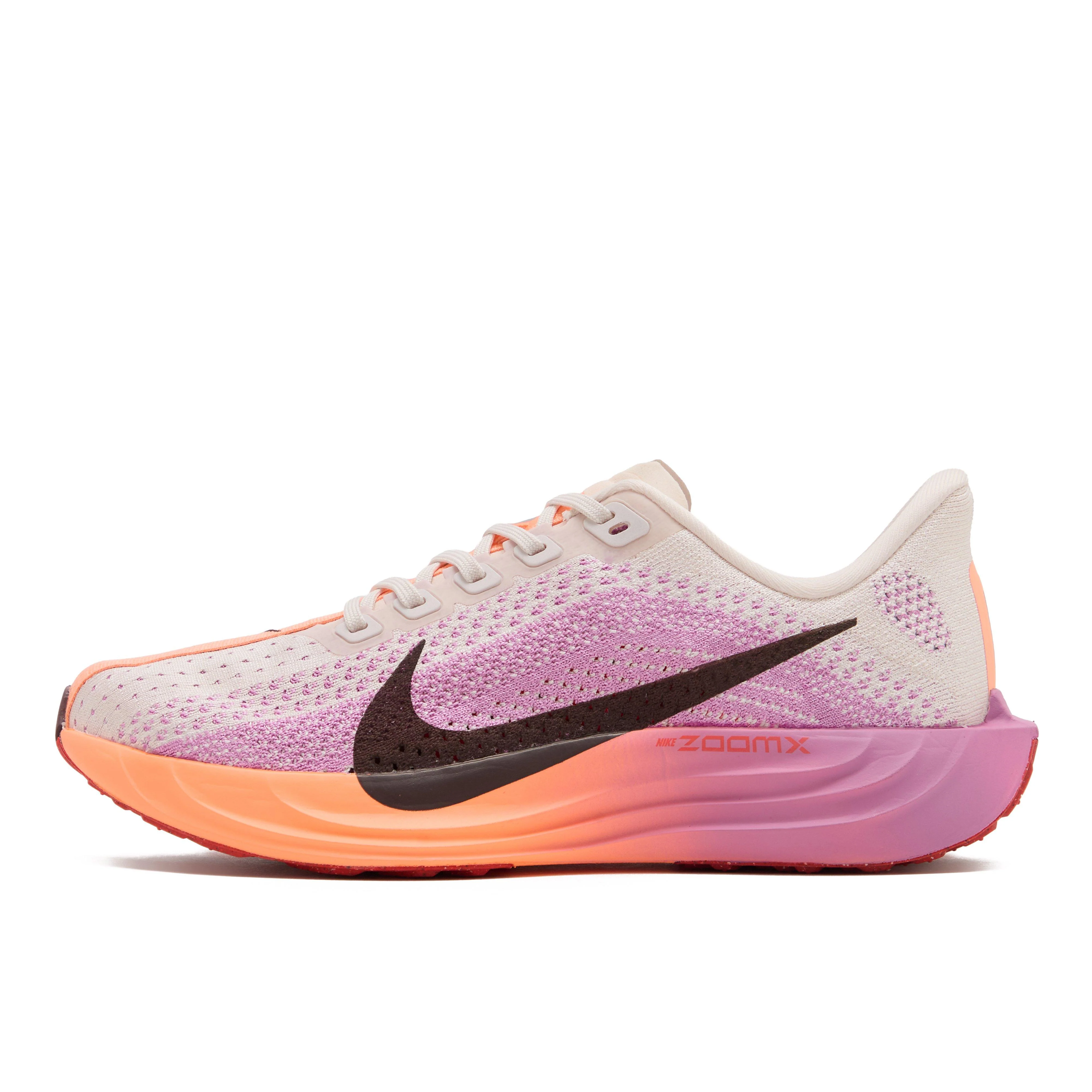 Women’s Pegasus Plus Running Shoe - Image 7