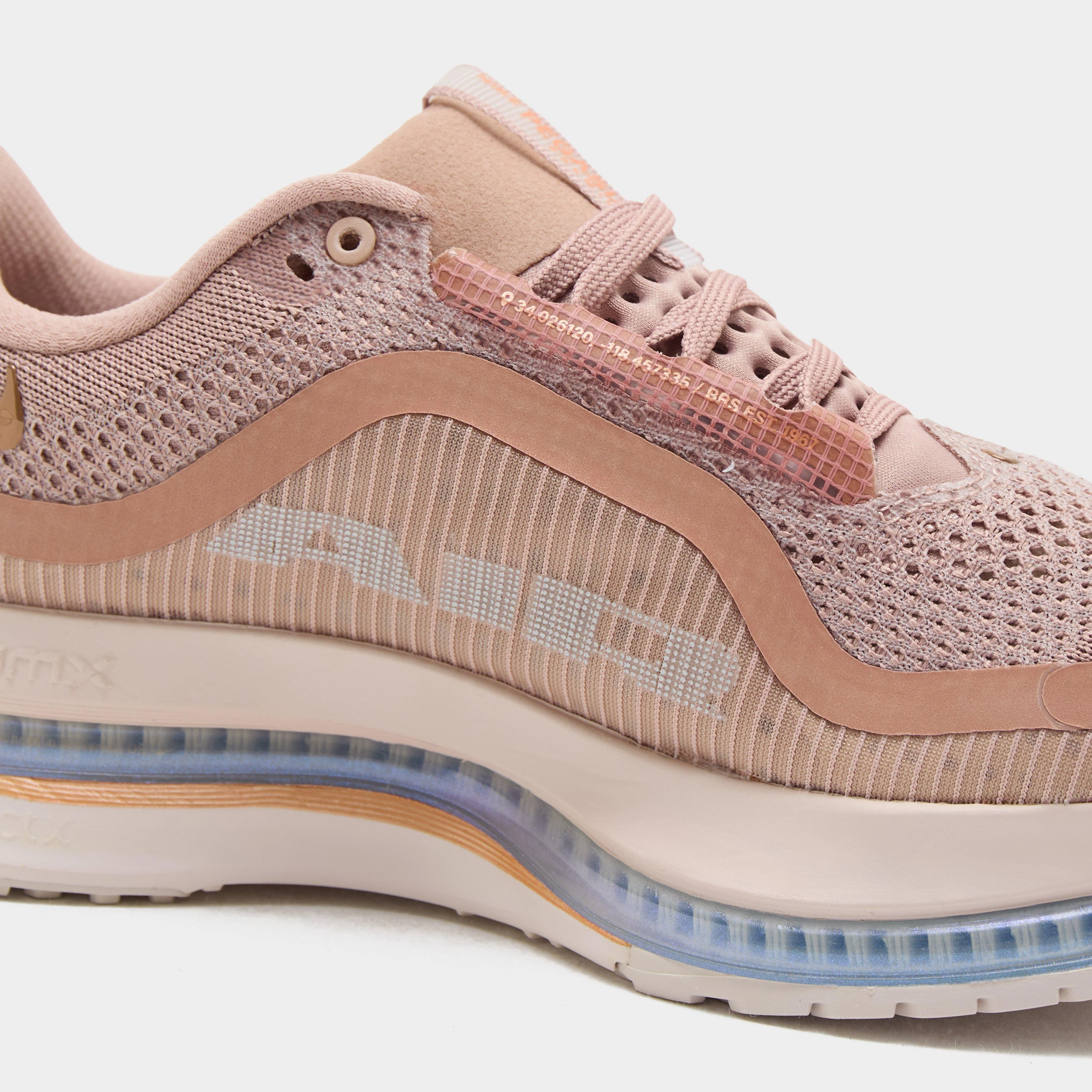 Women’s Pegasus Premium Running Shoe - Image 5
