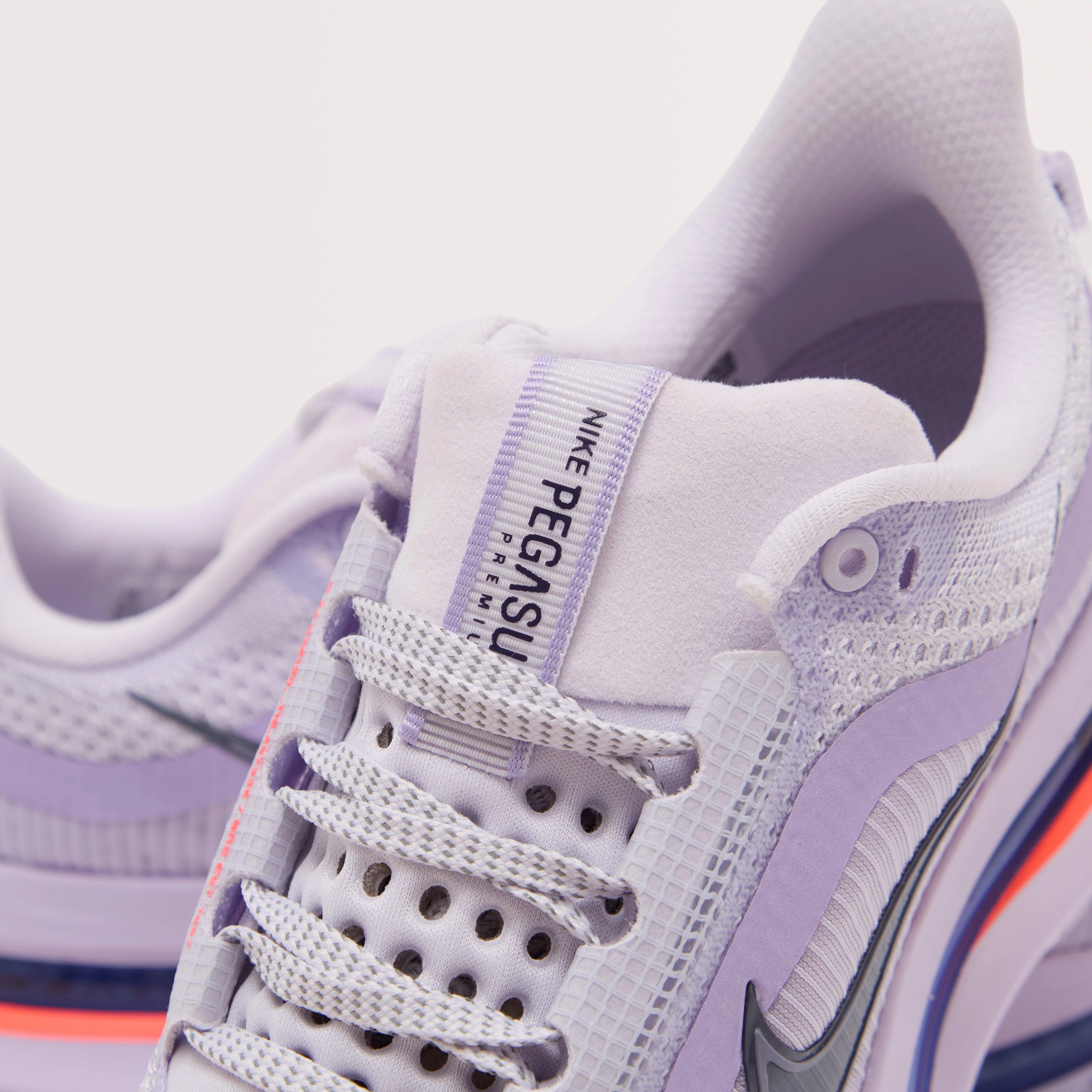 Women’s Pegasus Premium Running Shoe - Image 5
