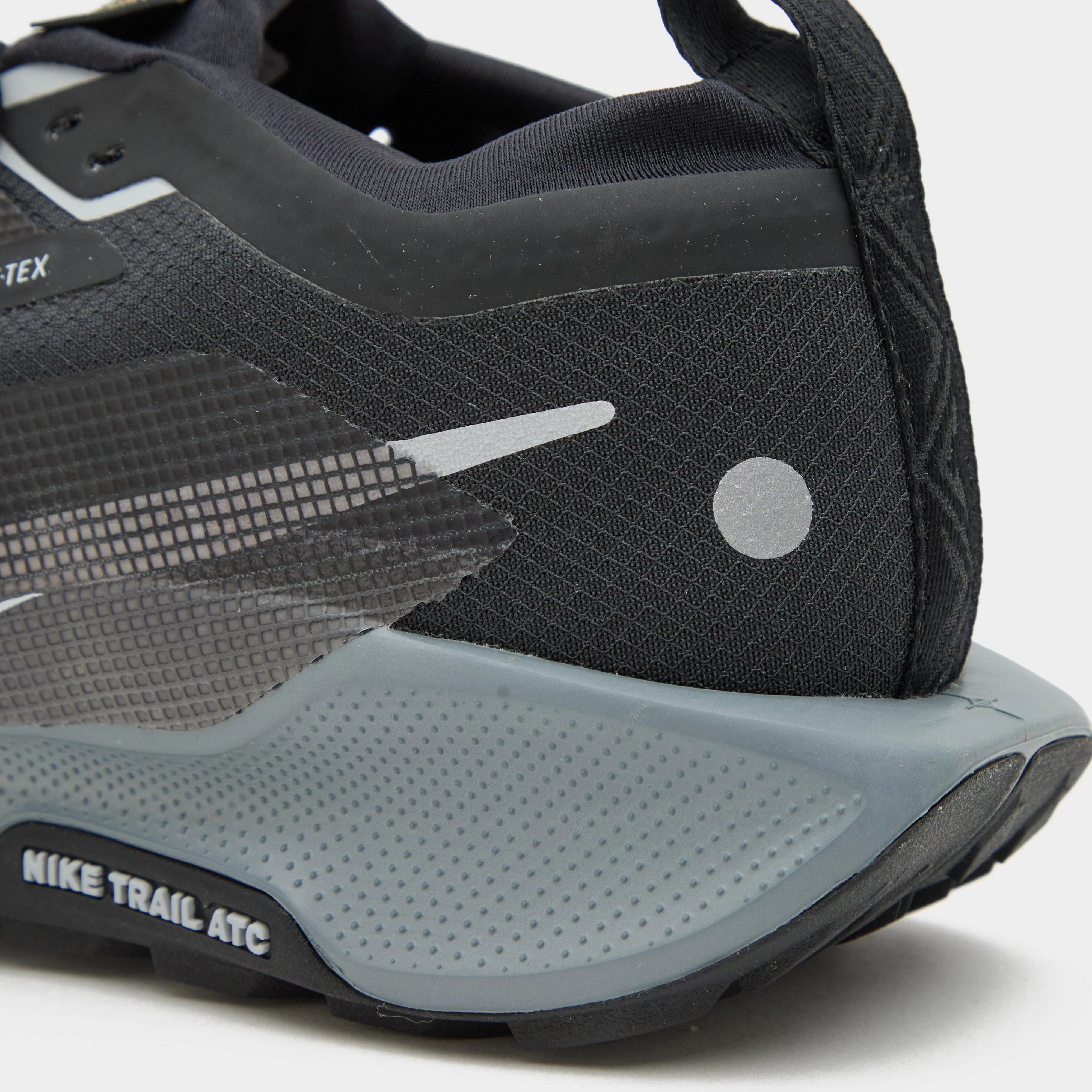 Women’s Pegasus Trail 5 GORE-TEX® Trail Running Shoe - Image 6