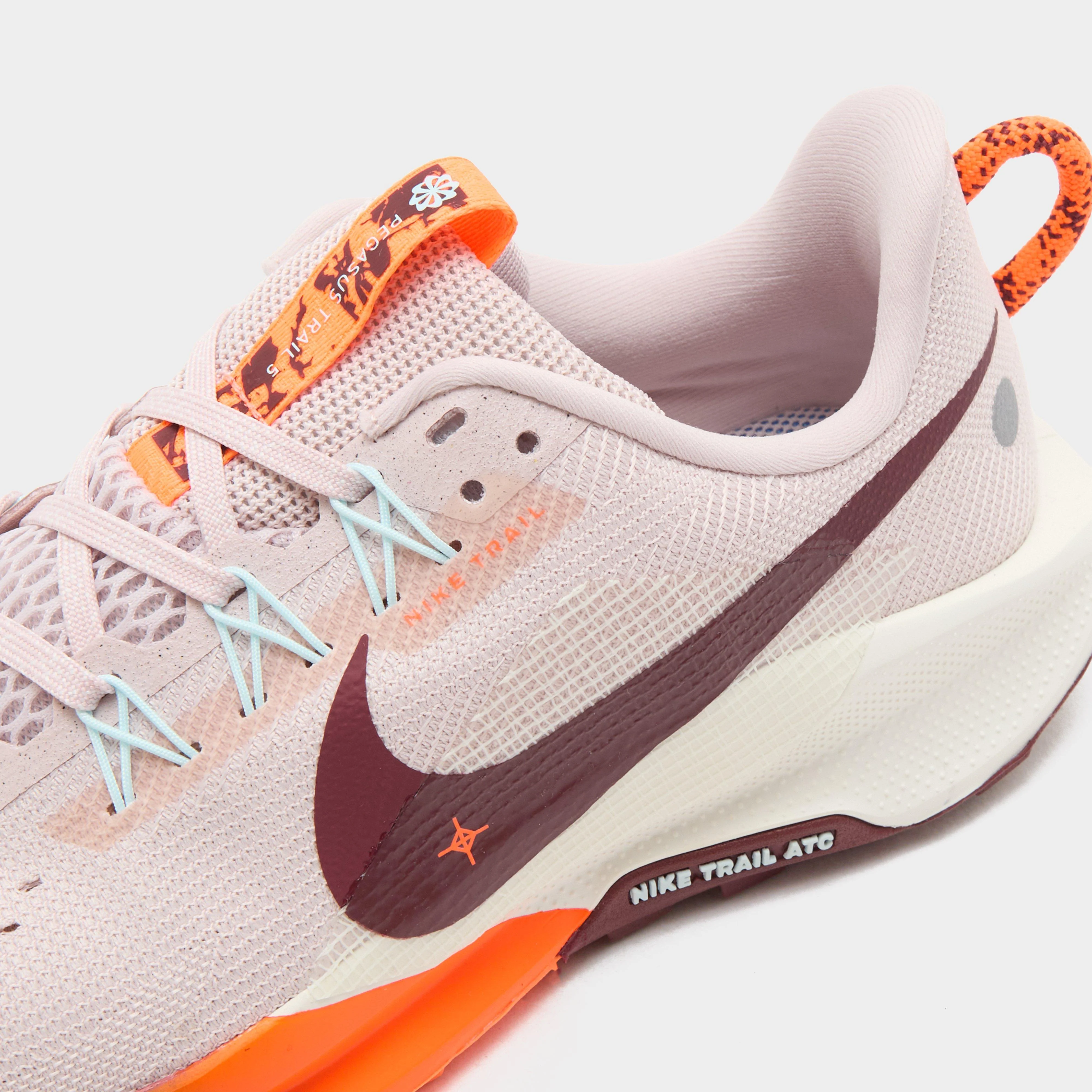 Women’s Pegasus Trail 5 Trail Running Shoe - Image 4
