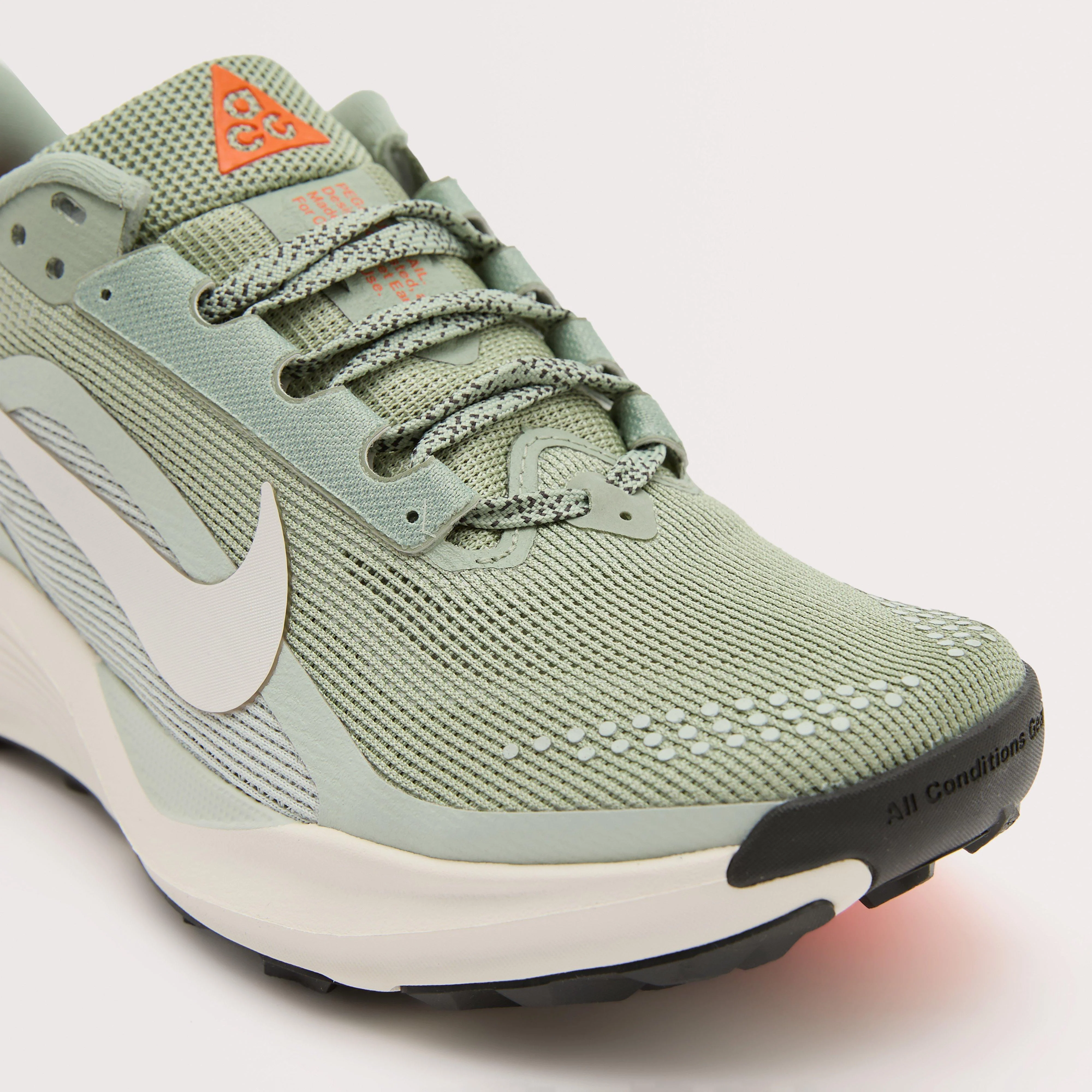 Women's Pegasus Trail Running Shoes - Image 4