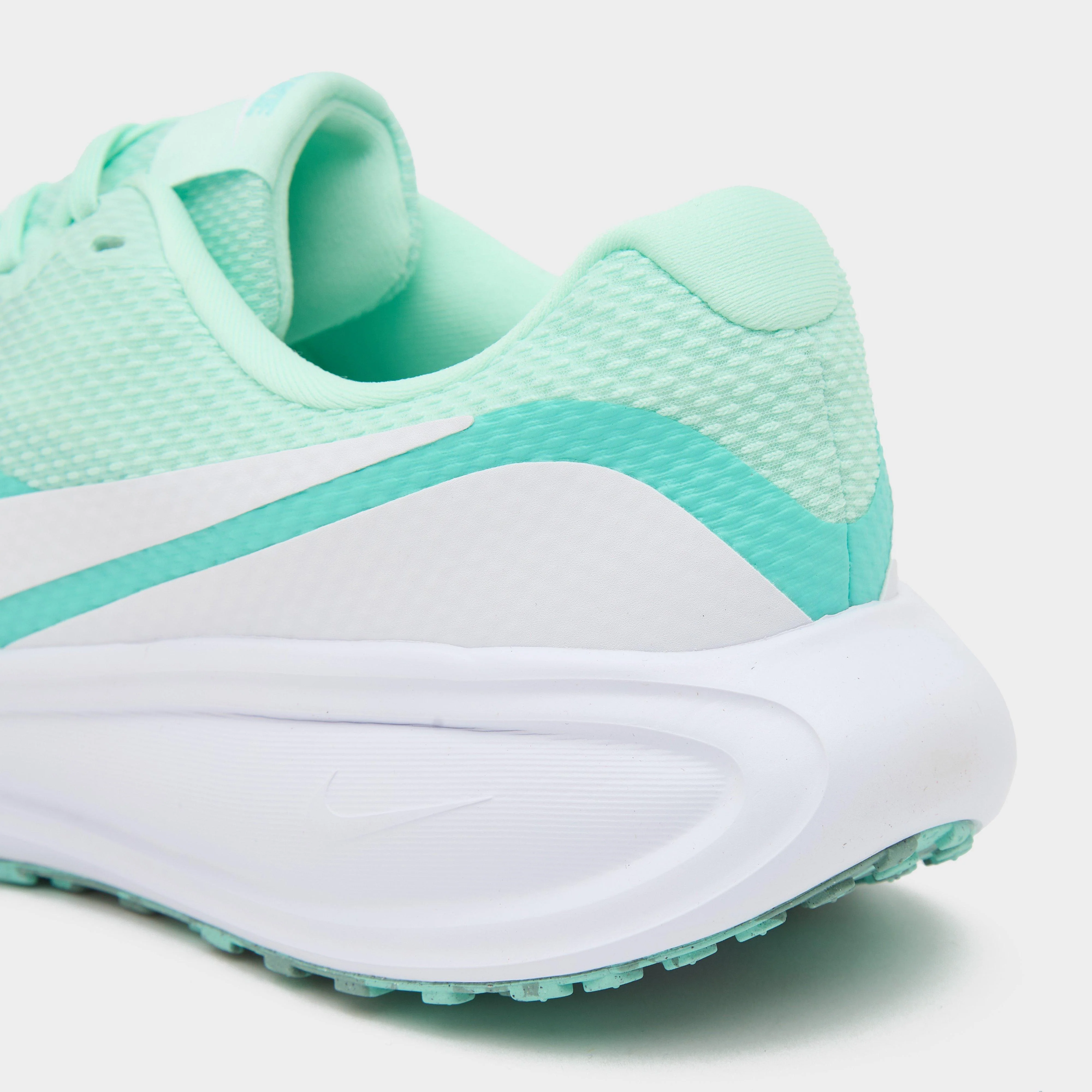 Women's Revolution 8 Road Running Shoes - Image 6