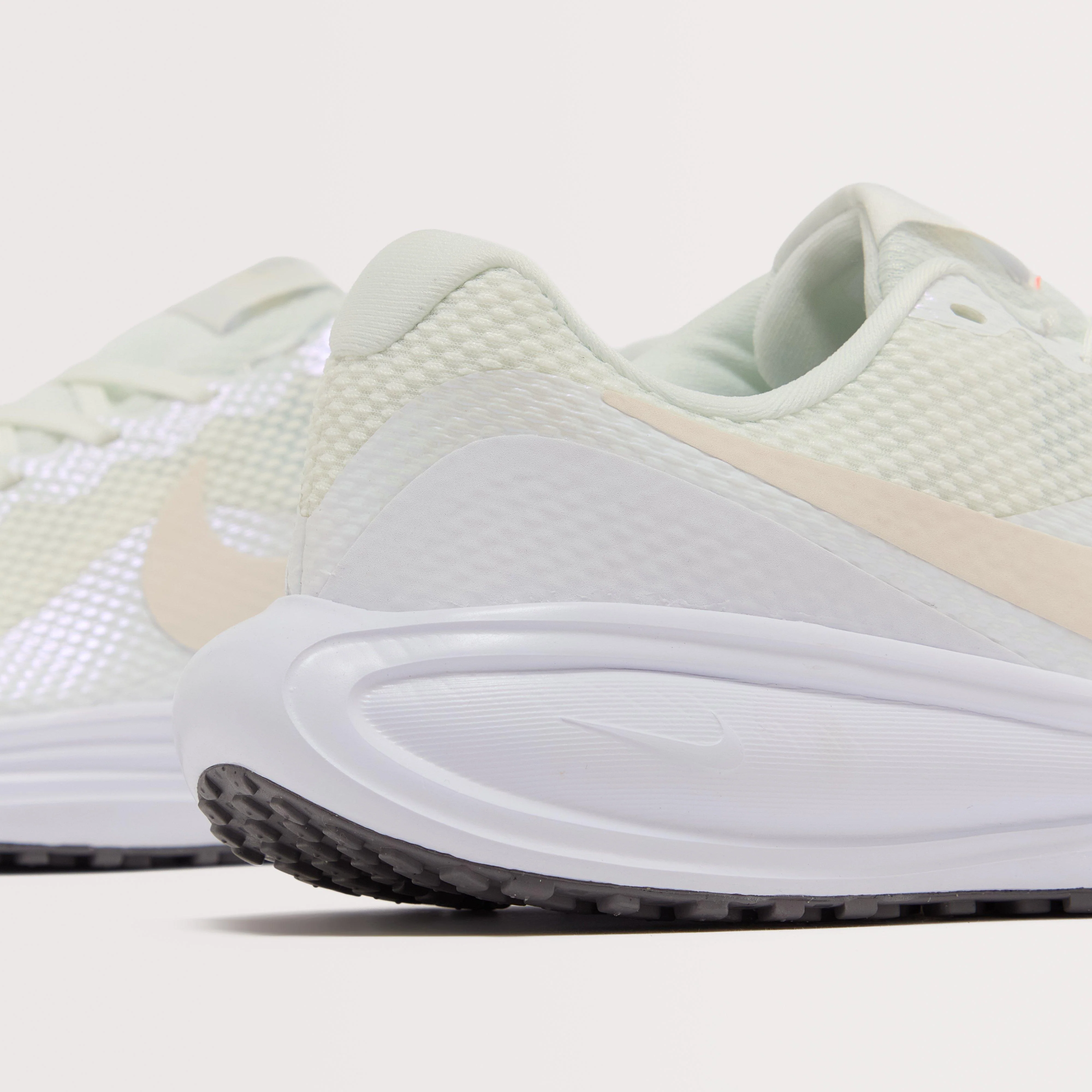 Women's Revolution 8 Road Running Shoes - Image 5