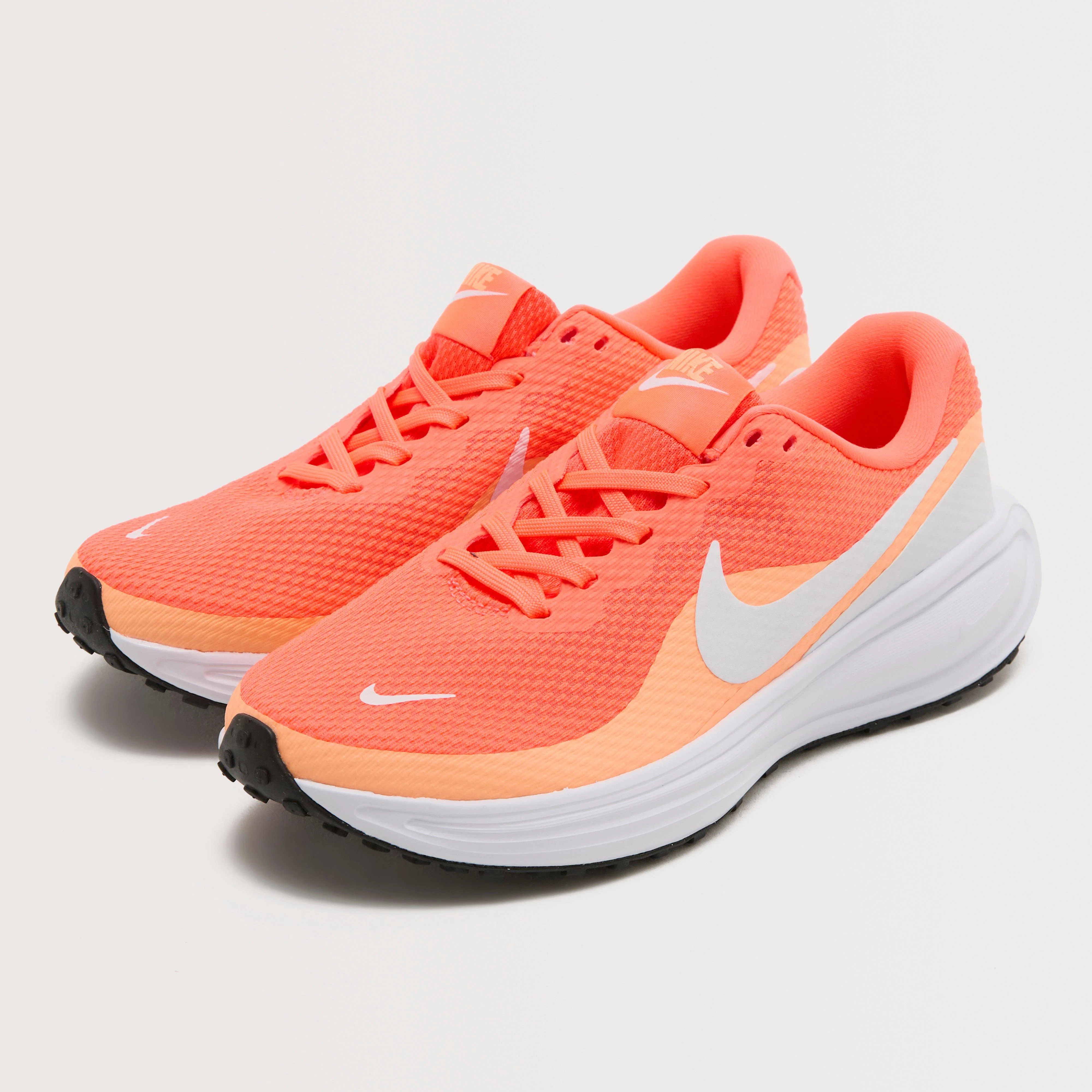 Women's Revolution 8 Road Running Shoes - Image 3
