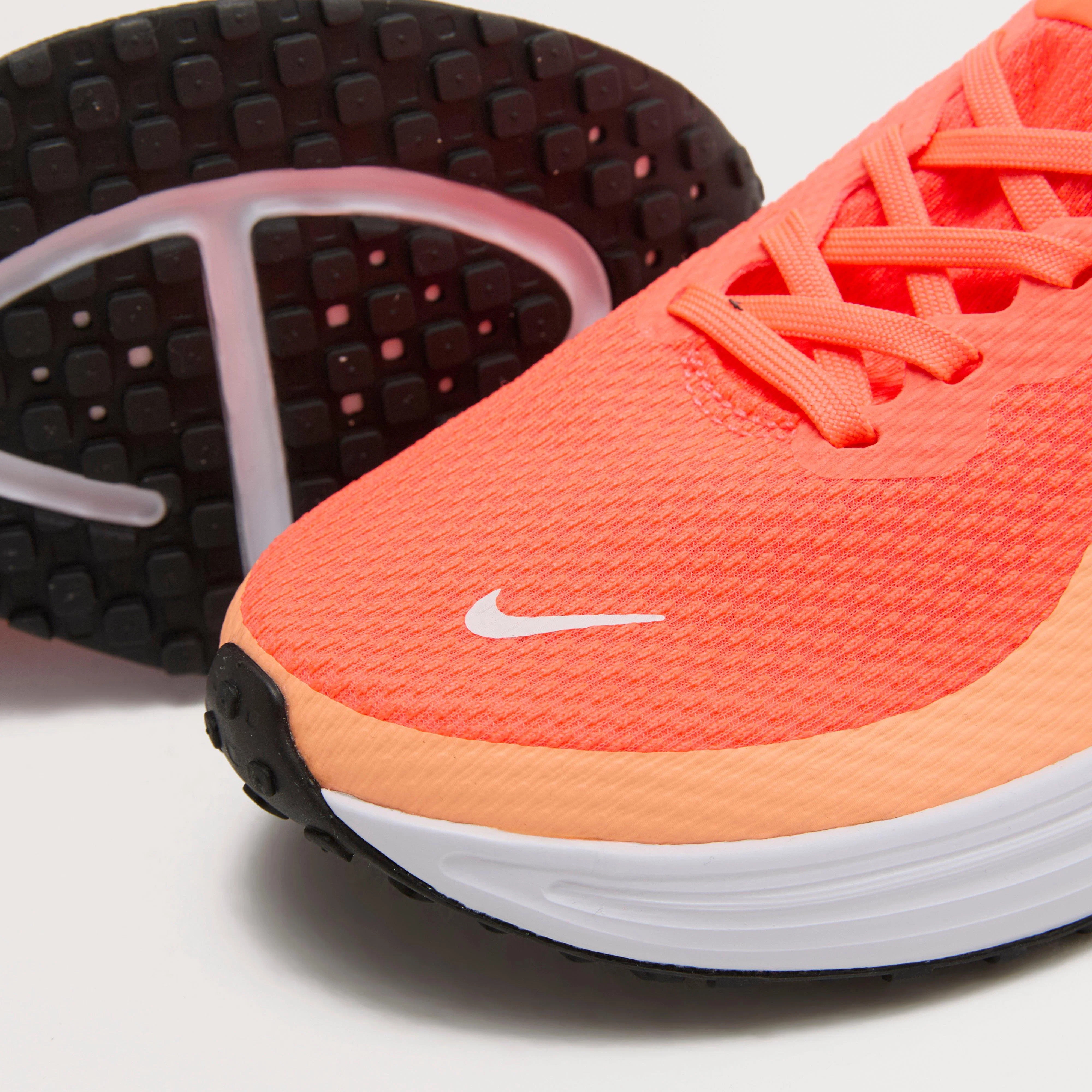 Women's Revolution 8 Road Running Shoes - Image 5