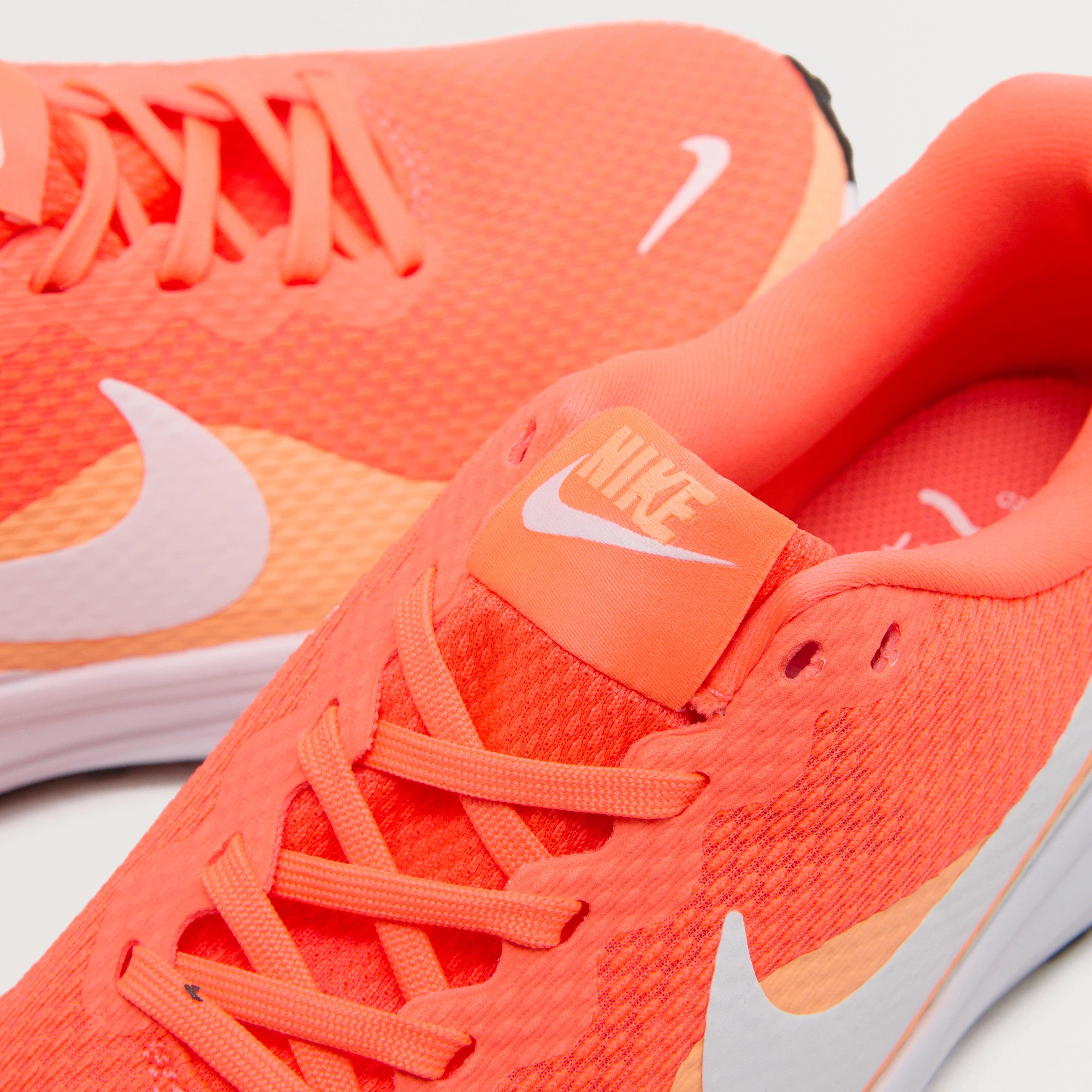 Women's Revolution 8 Road Running Shoes - Image 6