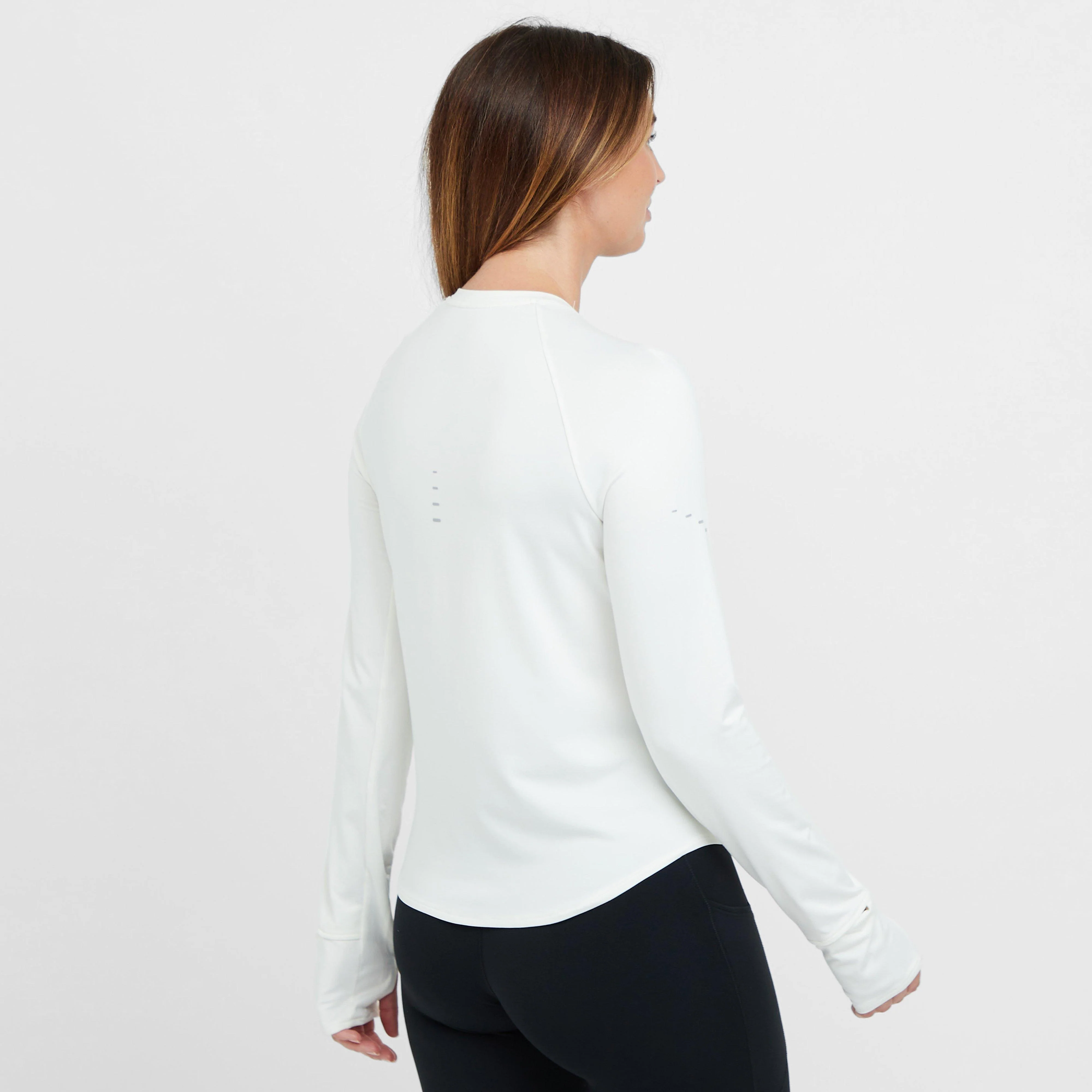 Women's Swift Dri-FIT UV Long-Sleeve Crew-Neck Running Top - Image 2