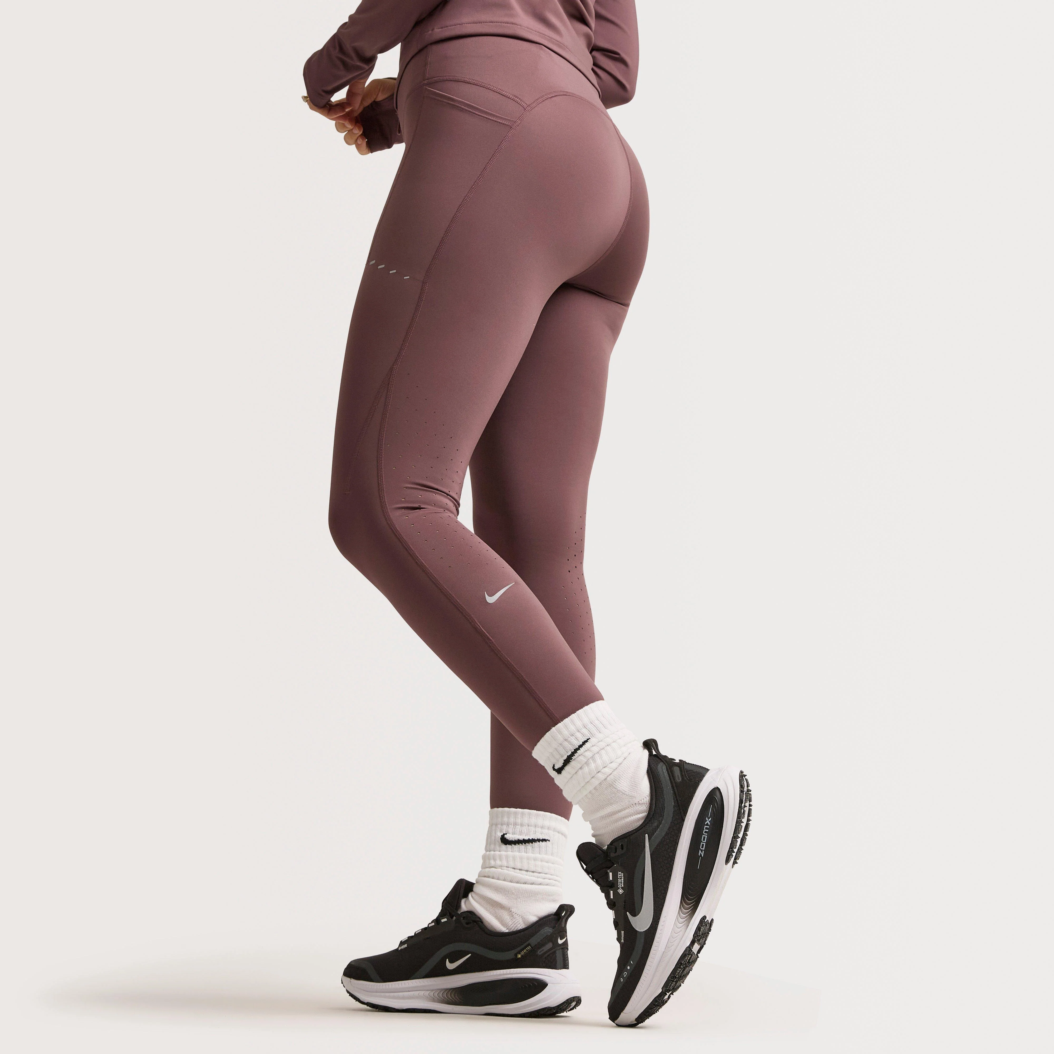Women's Swift High-Waisted 7/8 Leggings with Pockets - Image 3