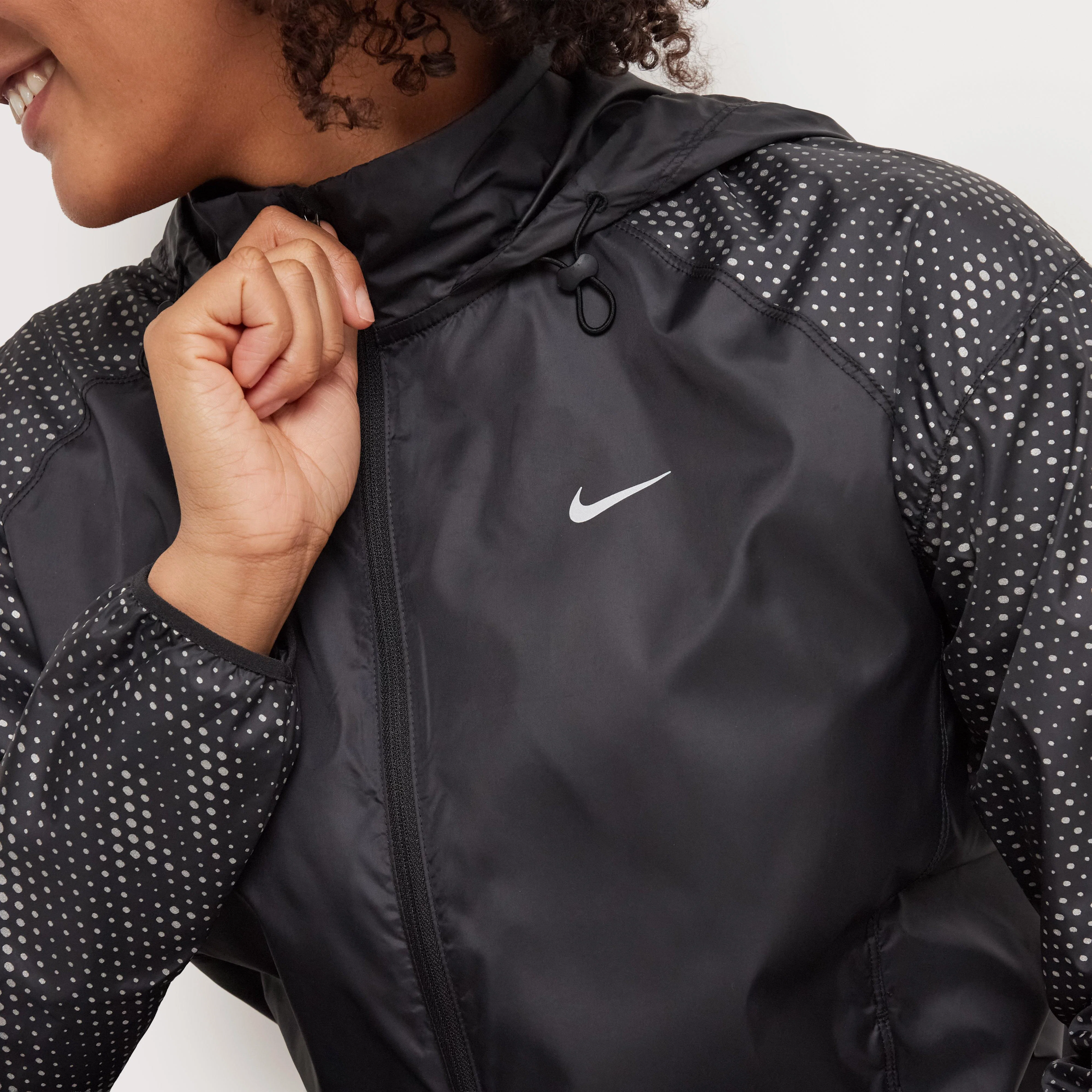 Women's Tempo Flash Repel Running Jacket - Image 3