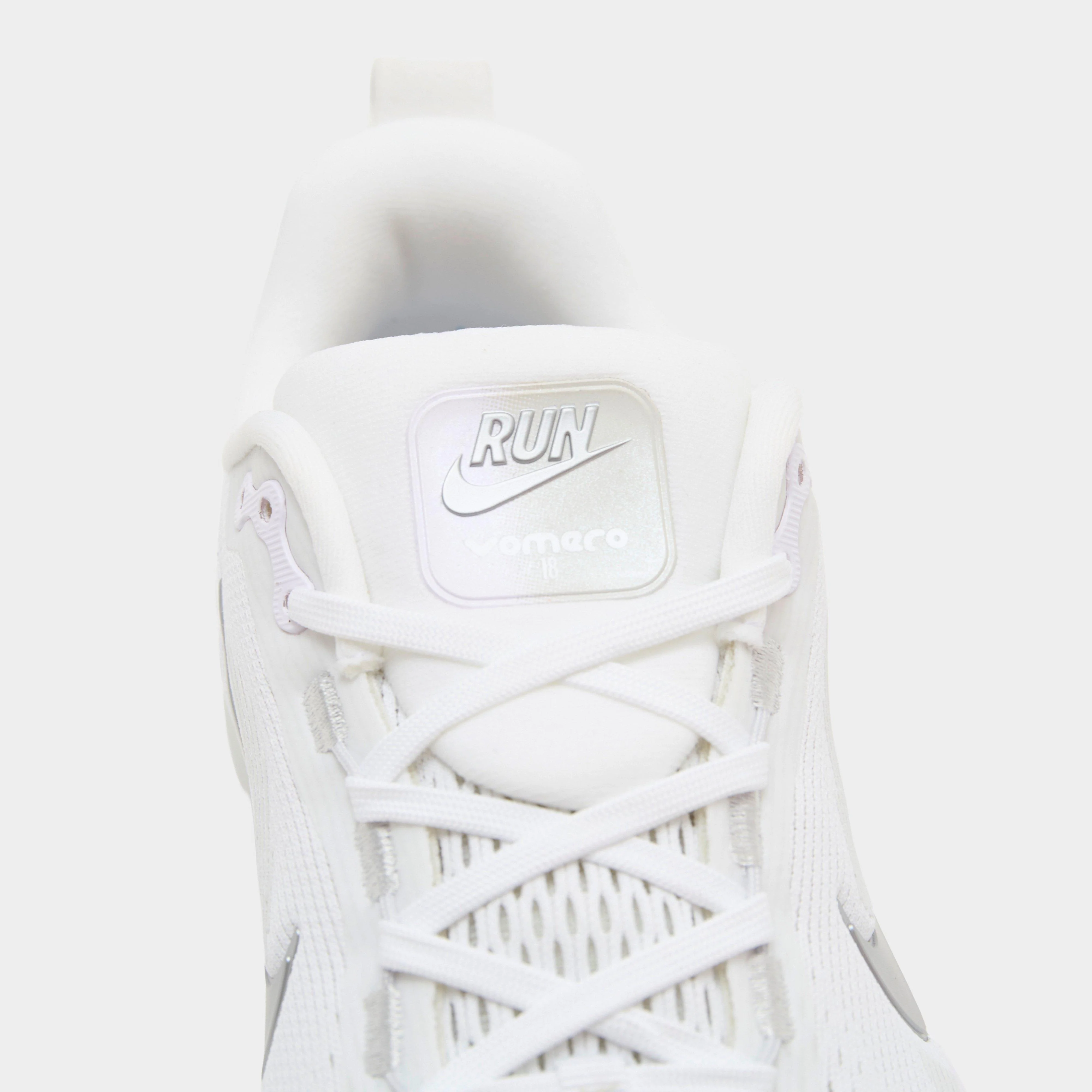 Women’s Vomero 18 Road Running Shoes - Image 5