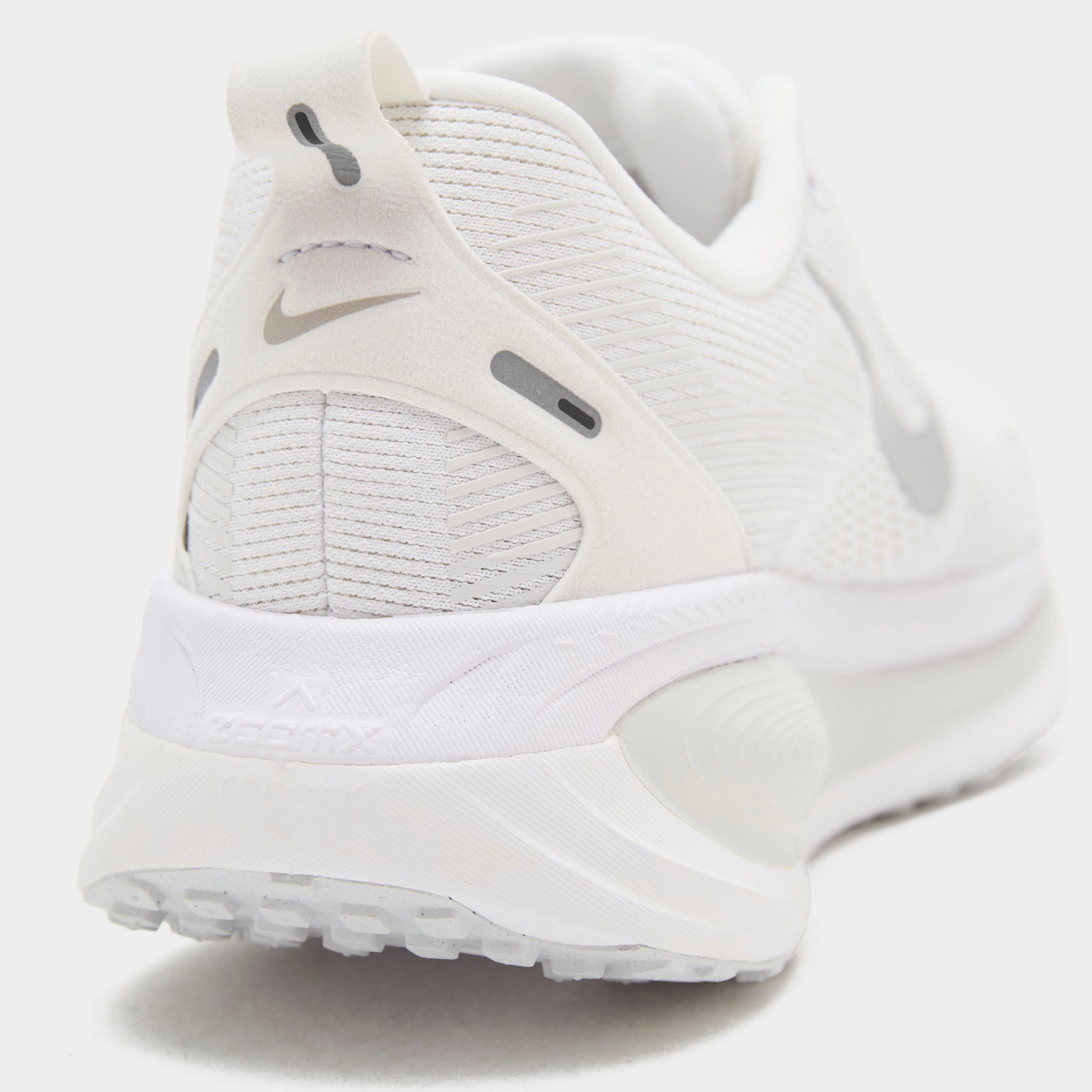 Women’s Vomero 18 Road Running Shoes - Image 6
