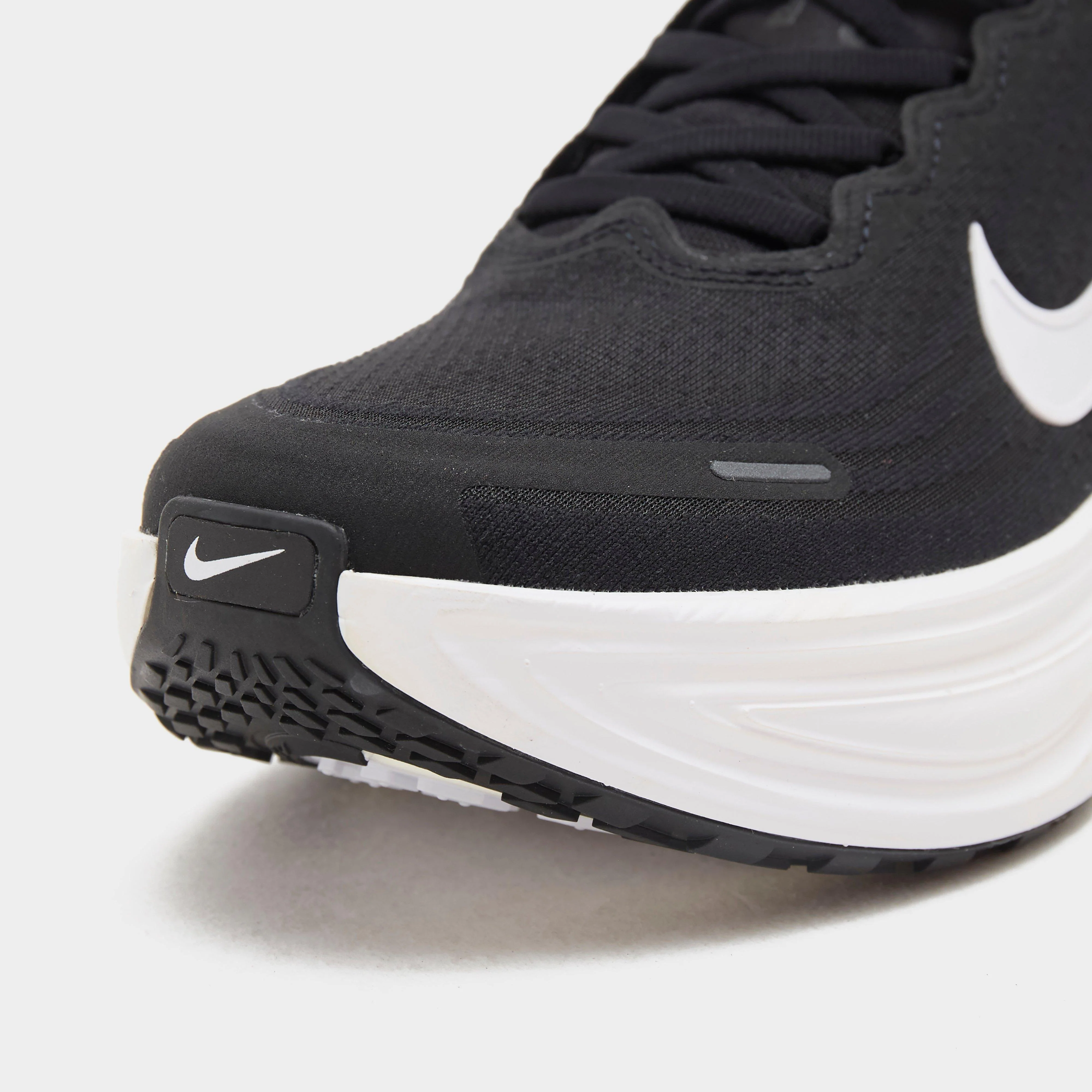 Women’s Vomero Plus Road Running Shoe - Image 4