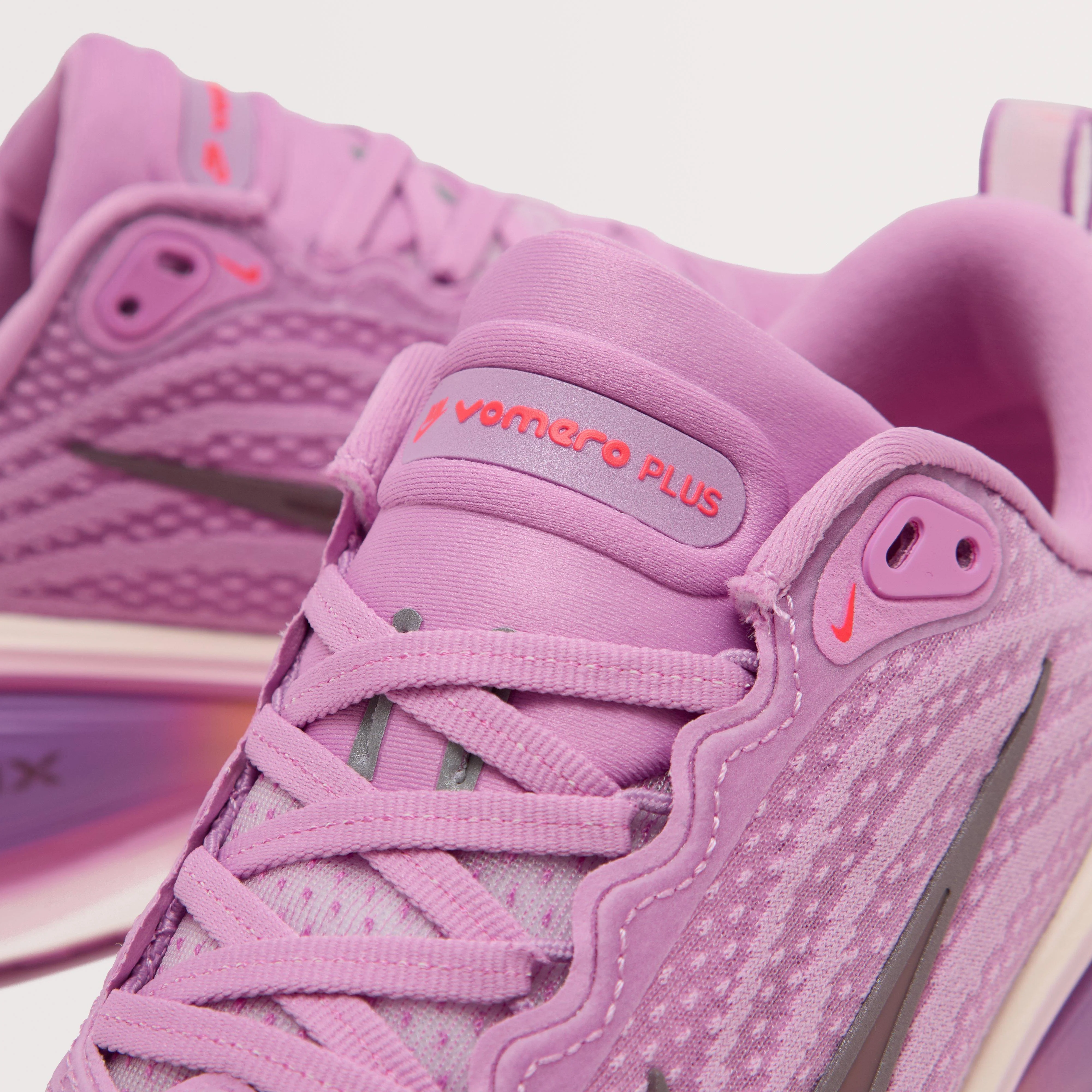 Women’s Vomero Plus Road Running Shoe - Image 5