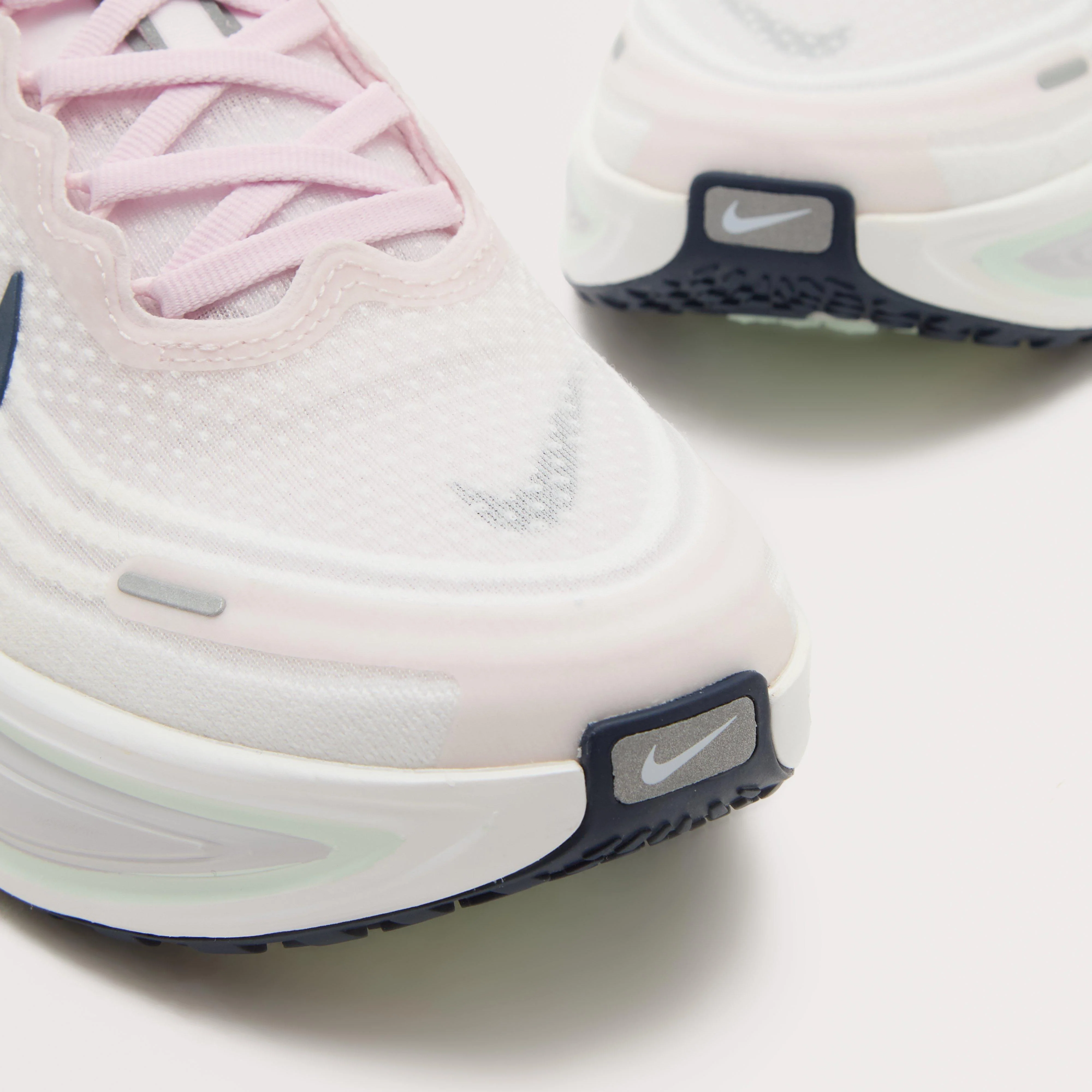 Women’s Vomero Plus Road Running Shoe - Image 4