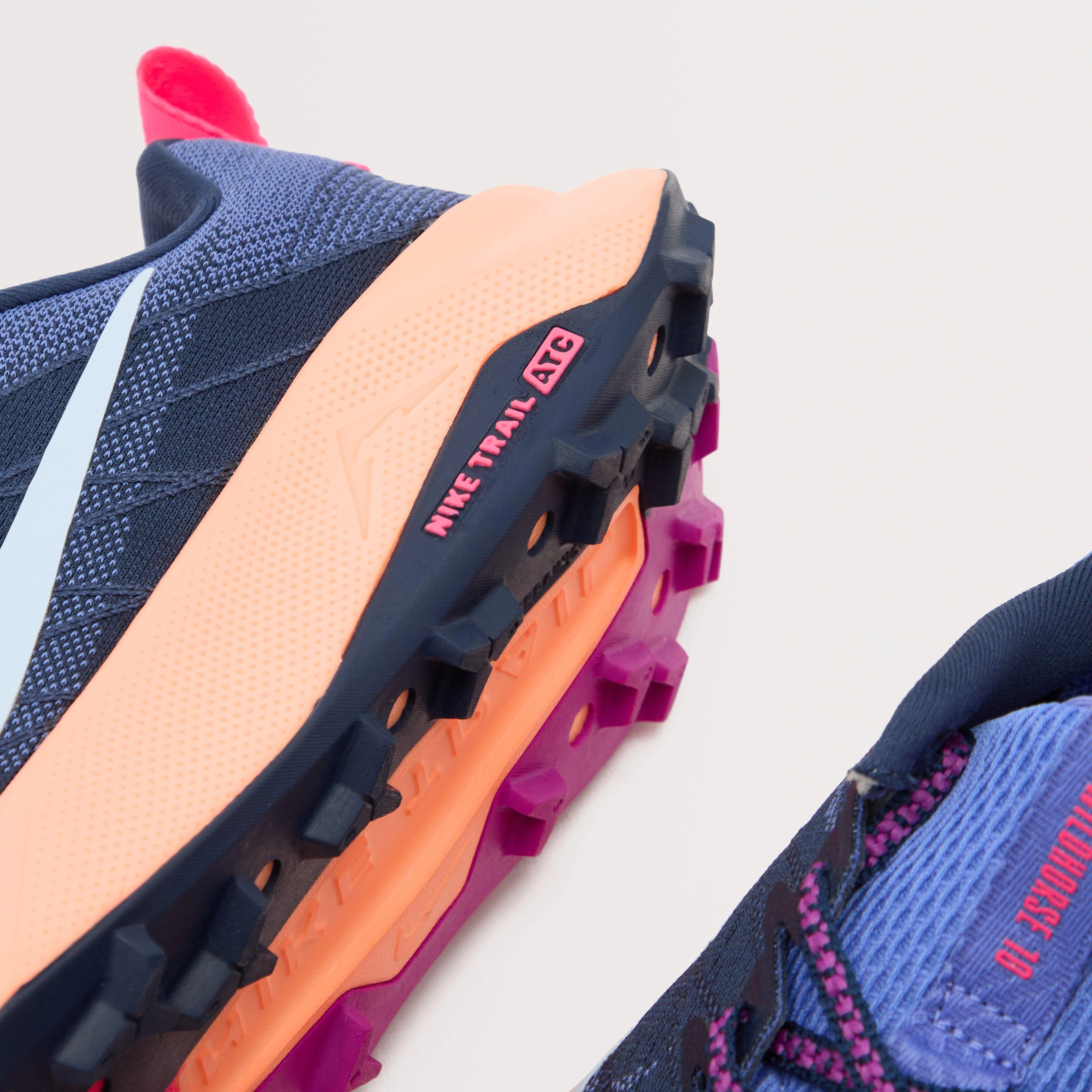 Women’s Wildhorse 10 Trail Running Shoes - Image 4