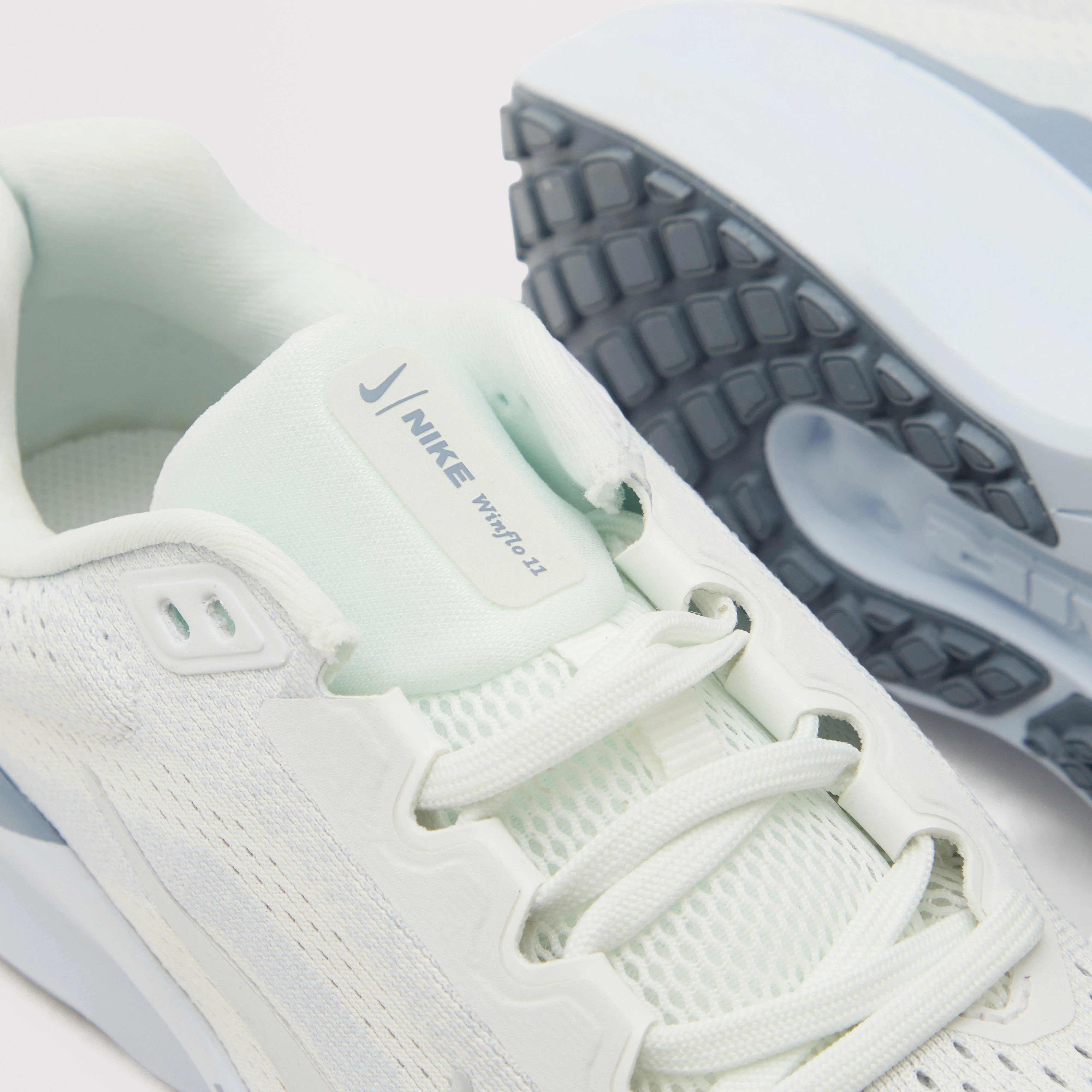 Women’s Winflo 11 Road Running Shoes - Image 5
