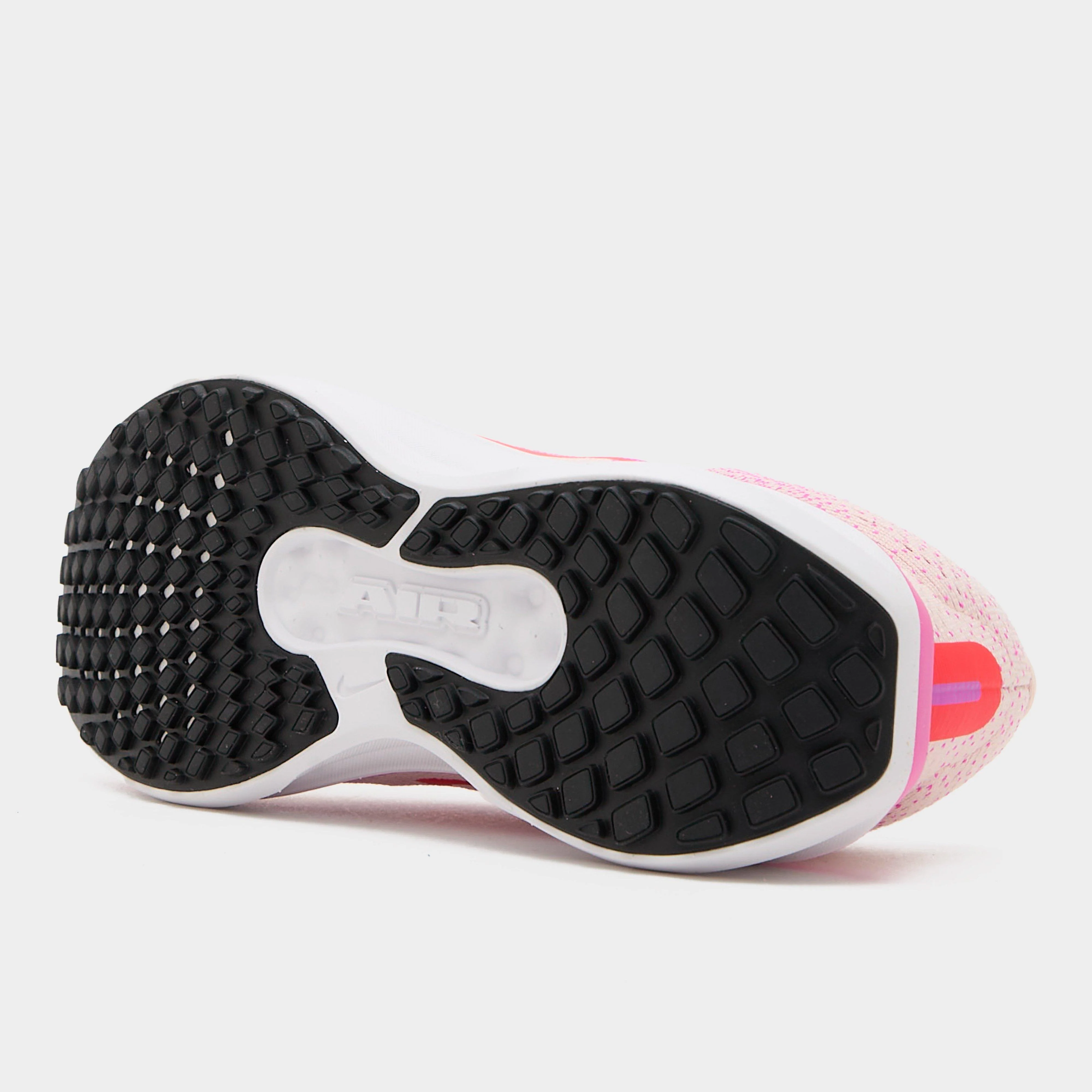 Women’s Winflo 11 Road Running Shoes - Image 2