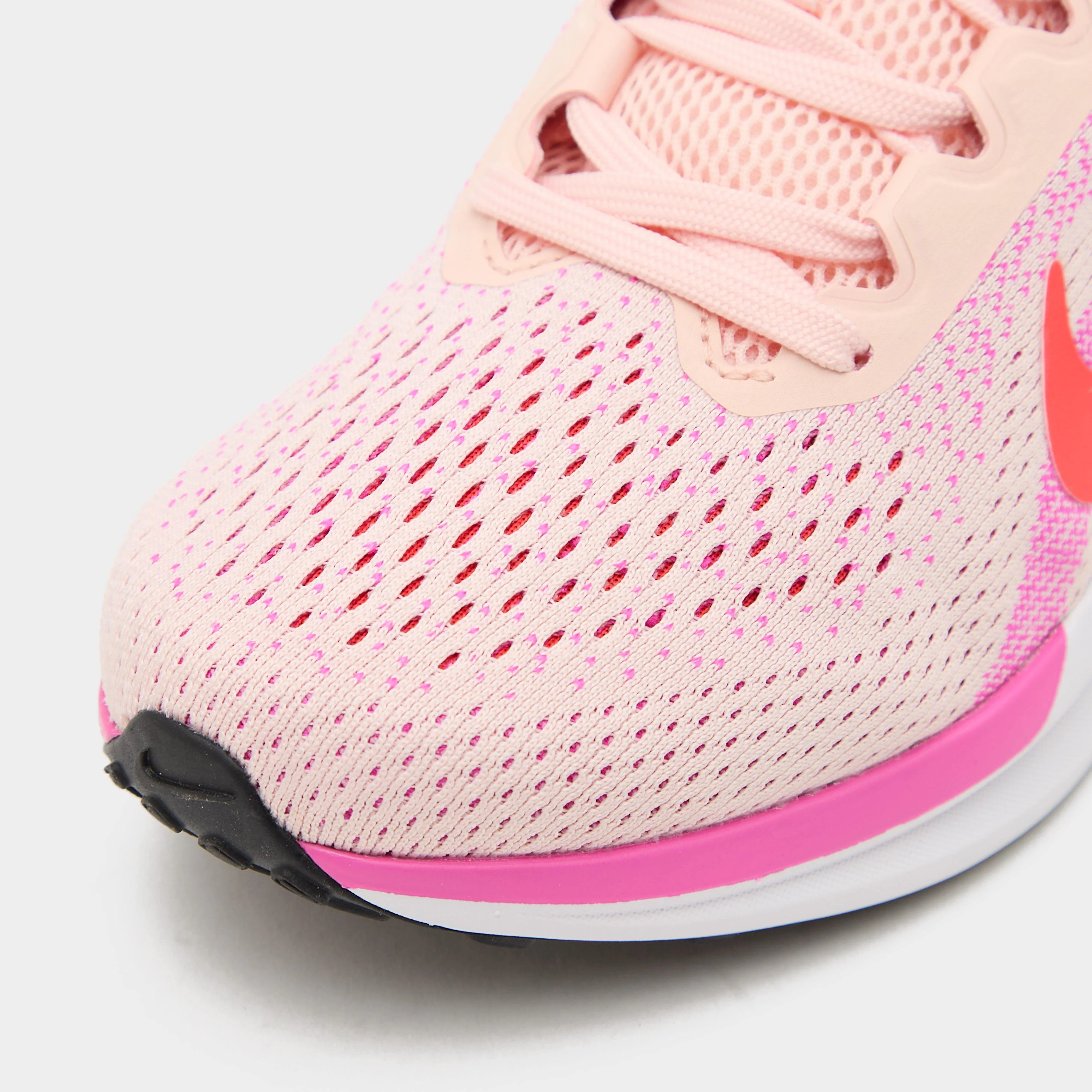 Women’s Winflo 11 Road Running Shoes - Image 5